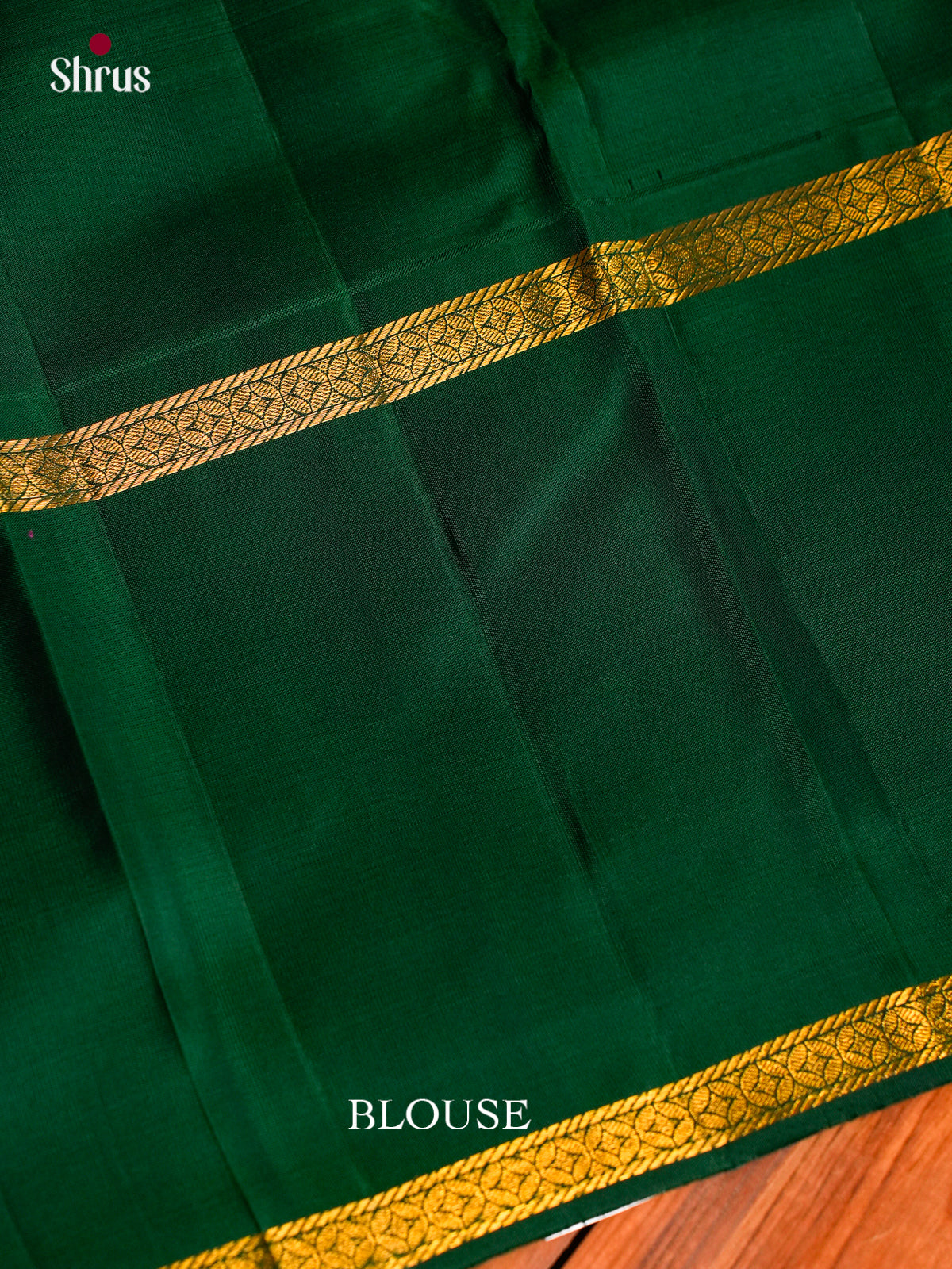 Chic Orange & Red Striped Pattu Saree With Zari Lines | Green Rettapet Zari Border