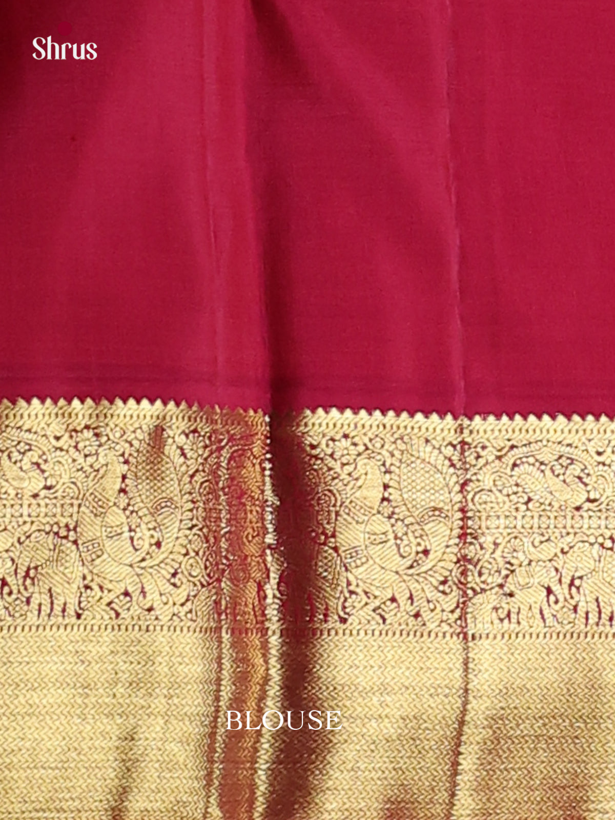 Classic Off White Kanchi Pattu Saree With Golden Buttas | Red Border With Heavy Gold Zari Bands
