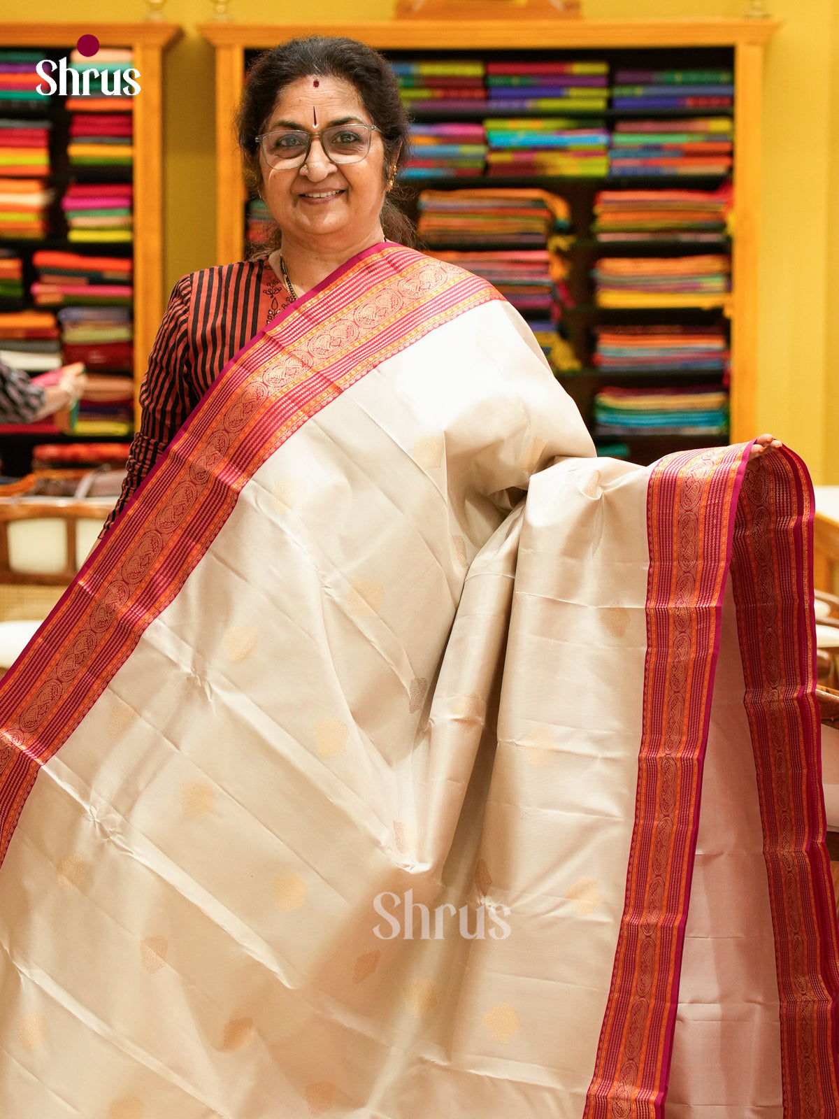 Classic Off White Kanchipuram Saree With Gold Buttas | Pink Zari Striped Border & Brocade Pallu