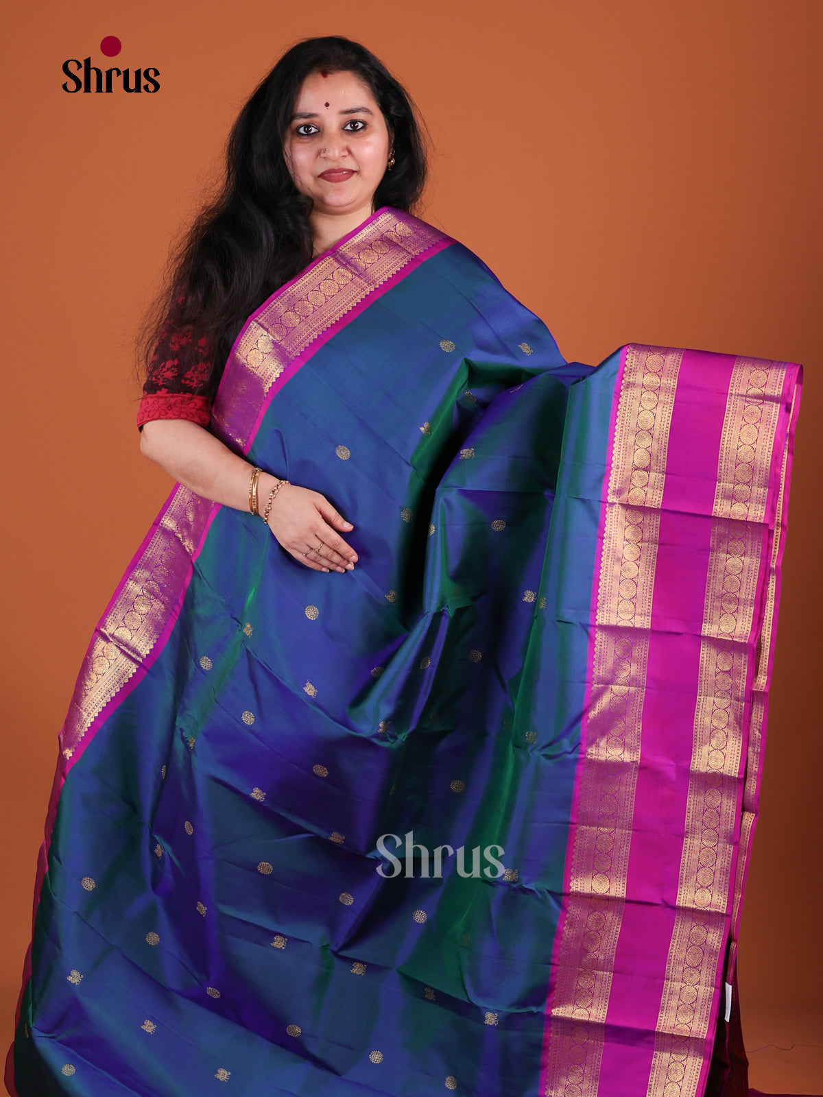 Classic Peacock Blue Kanchipuram Pattu Saree With Bird & Circular Buttas| Magenta Pink Rettapet Border & Brocade Pallu