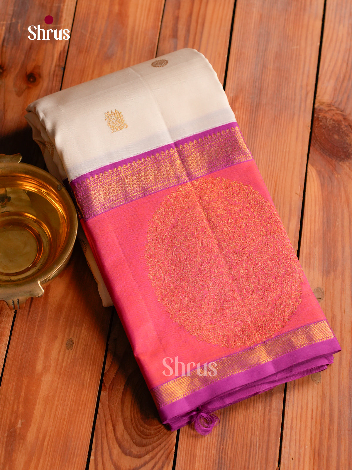Classy Cream Kanchipuram Saree With Rudraksh & Annapakshi Buttas | Magenta Pink Rettapet Zari Border