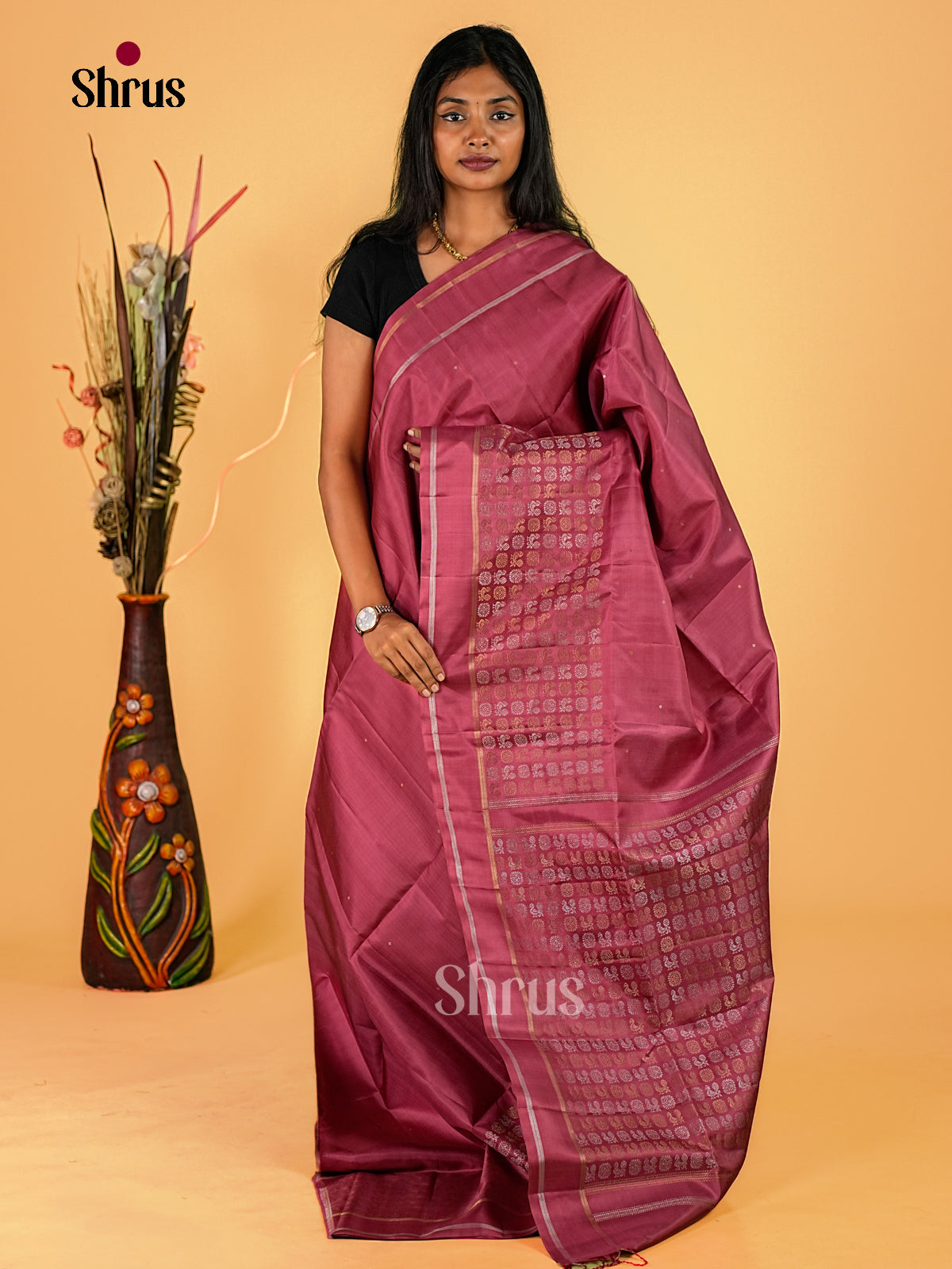 Classy Dusty Rose Soft Silk Sarees With Silver Buttas, Self Rettapet Border & Zari Woven Pallu