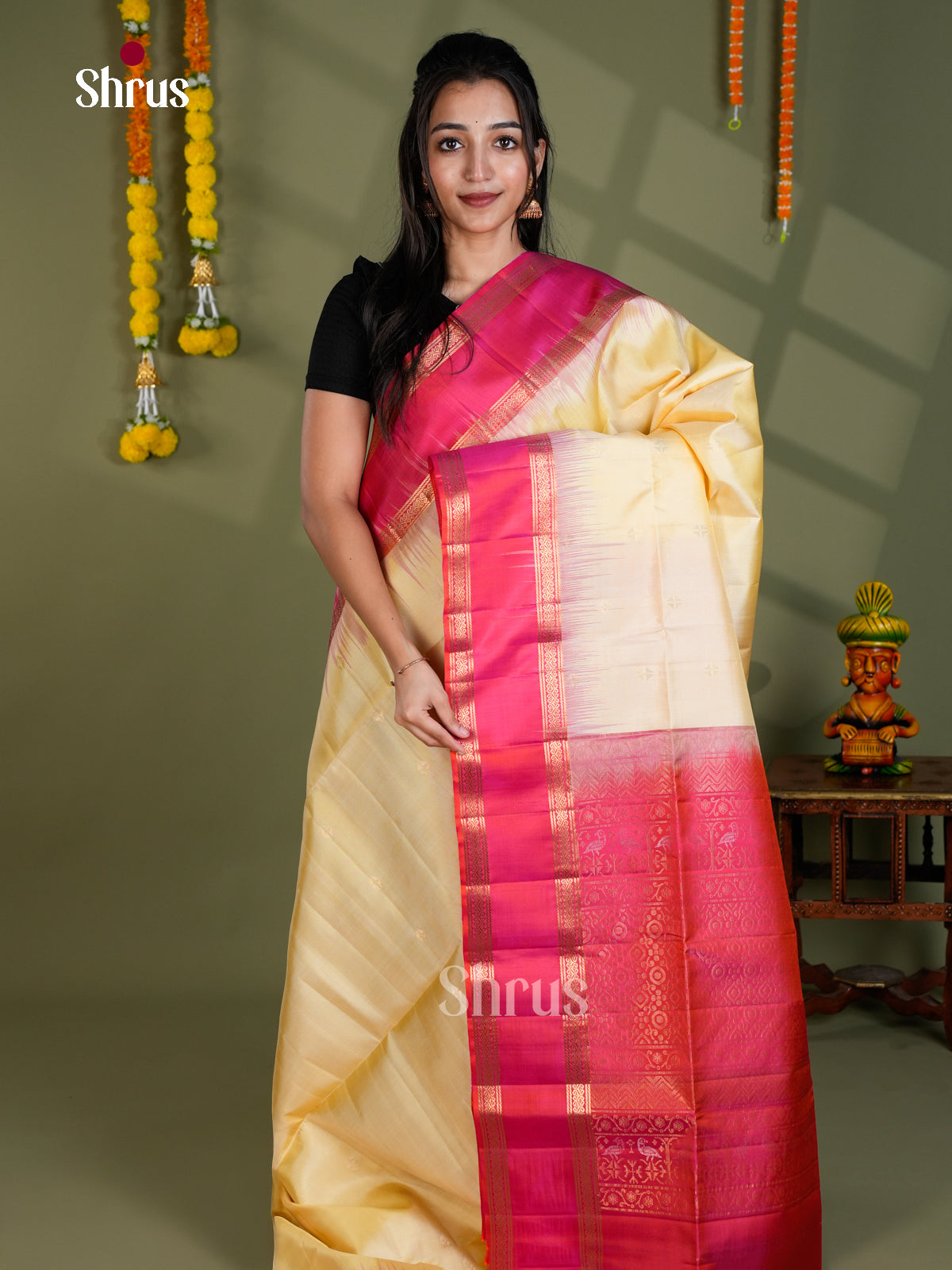 Buy Cream Pure Soft Silk Saree With Golden Floral Buttas, Pink Rettaipet Border & Brocade Pallu