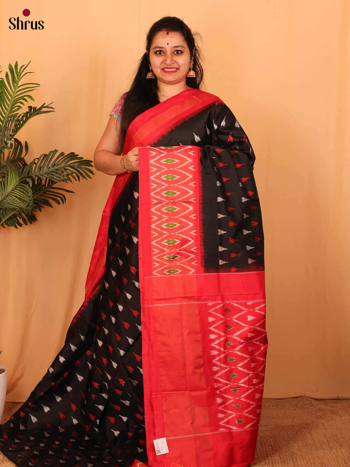 Black & Red - Ikkat Silk Saree traditional design