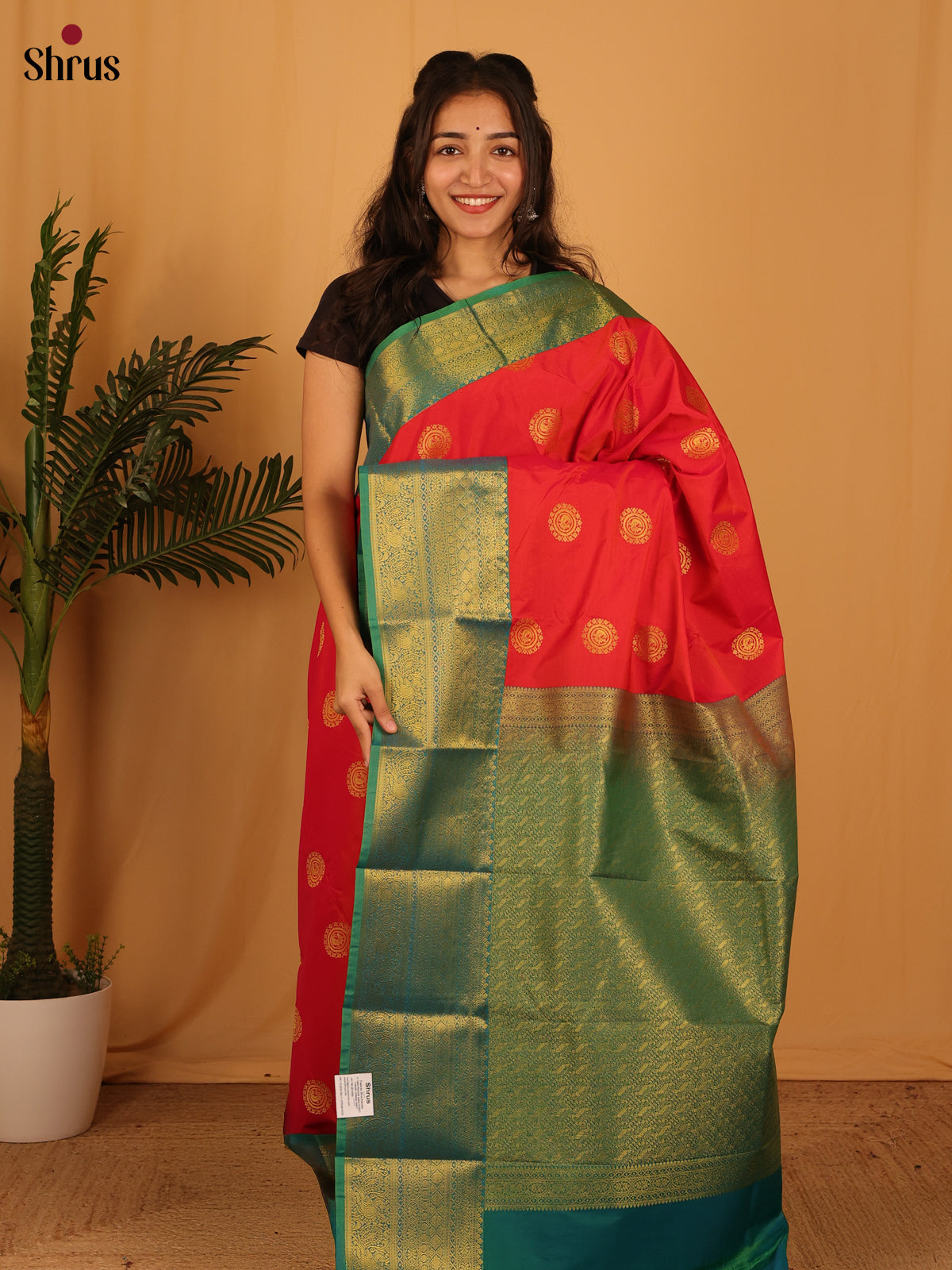 Red & Green - Bangalori silk Saree - Shop on Shrus.com