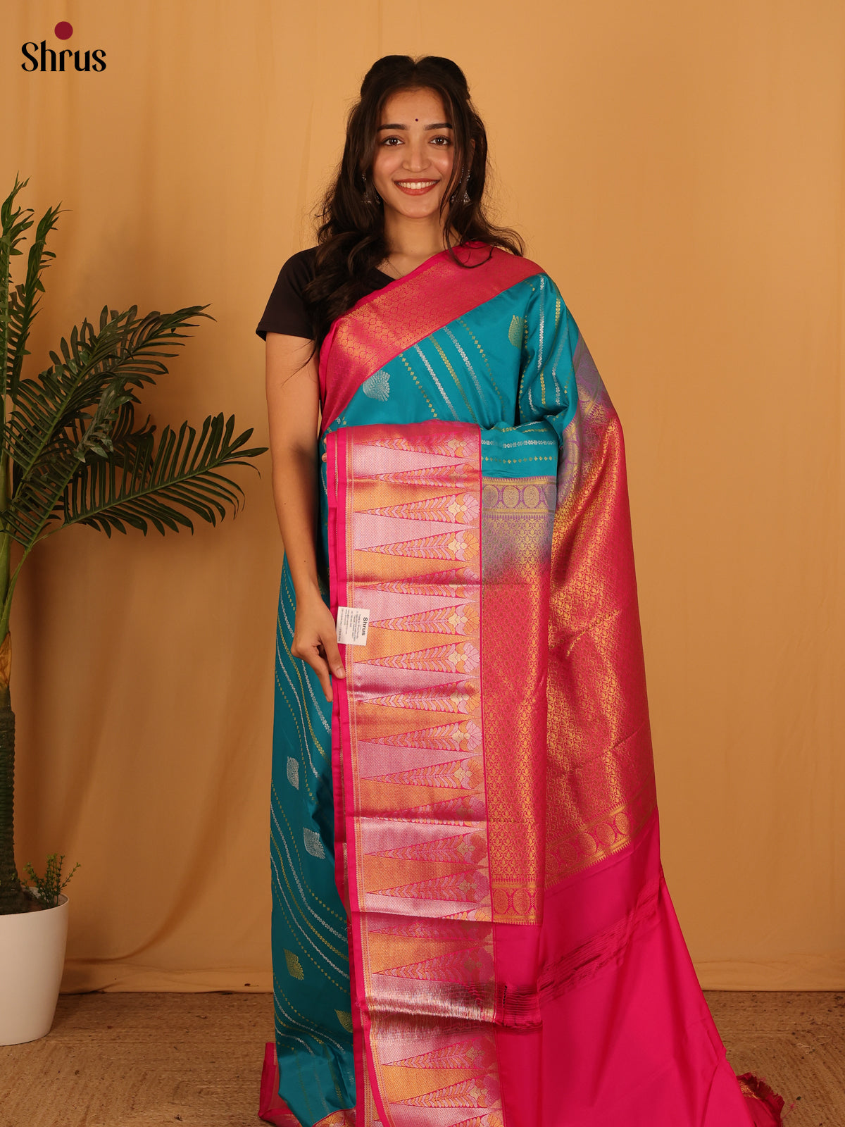 Teal & Pink- Bangalori silk Saree - Shop on Shrus.com