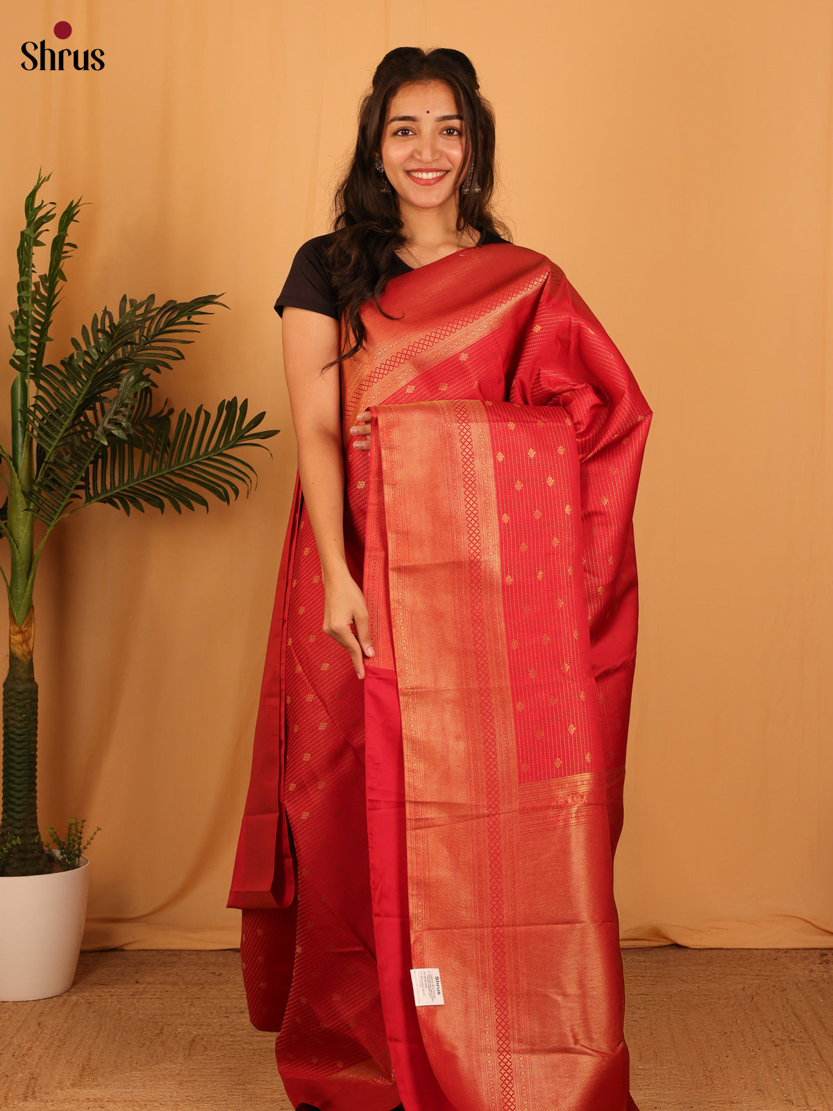 Red - Bangalori silk Saree - Shop on Shrus.com