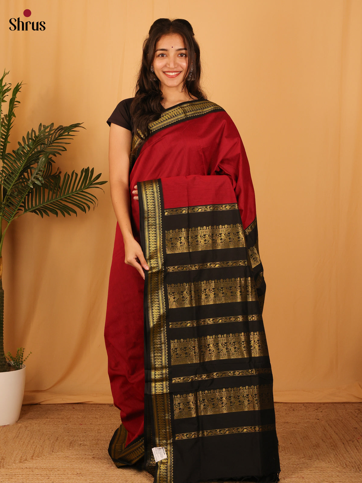 Maroon & Black- Kalyani Cotton Saree - Shop on Shrus.com