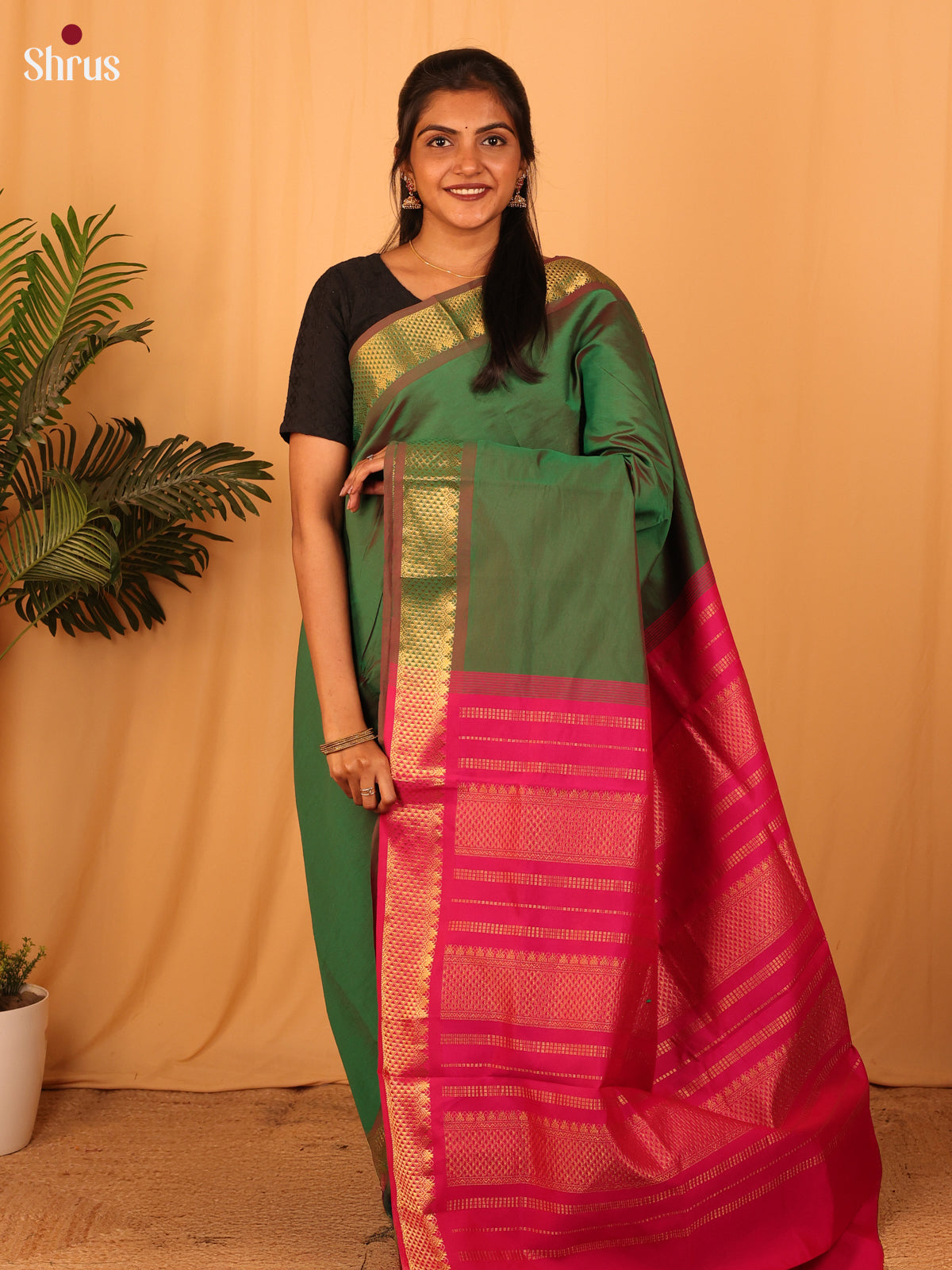 Green & Pink - Silkcotton-halfpure Saree - Shop on Shrus.com