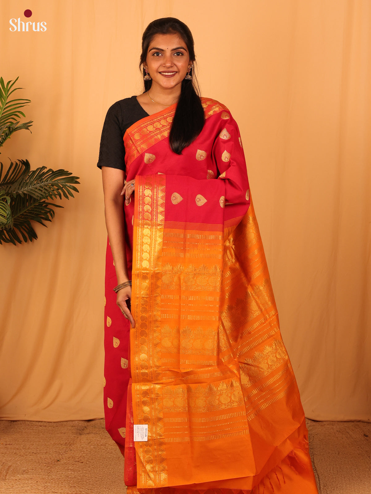 Red & Orange - Silkcotton-halfpure Saree - Shop on Shrus.com