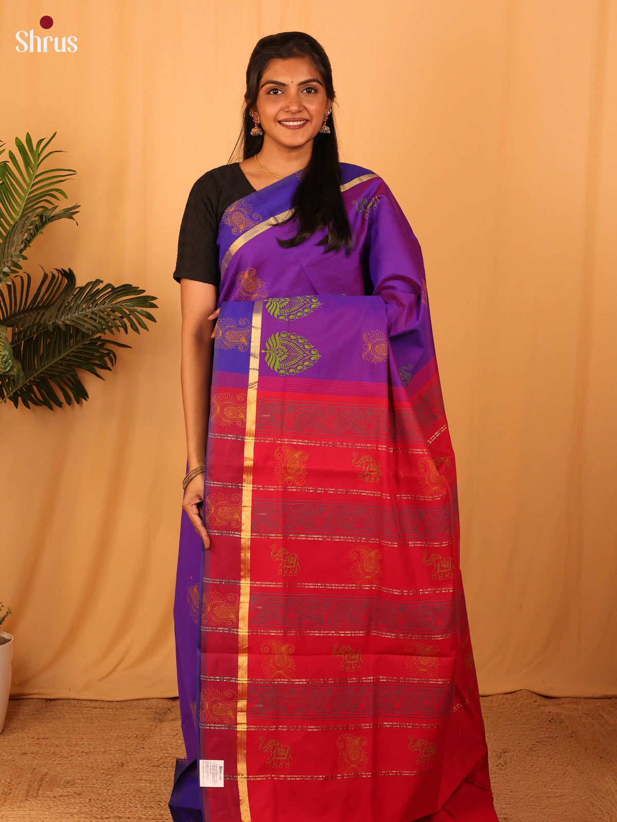 Violet & Red - Silkcotton-halfpure Saree - Shop on Shrus.com