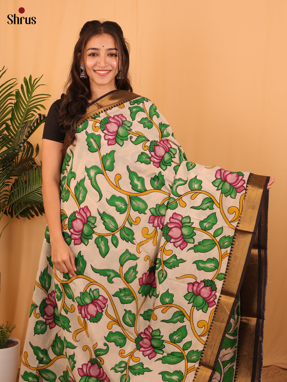 Cream & Green - Mangalagiri silkcotton Saree - Shop on Shrus.com