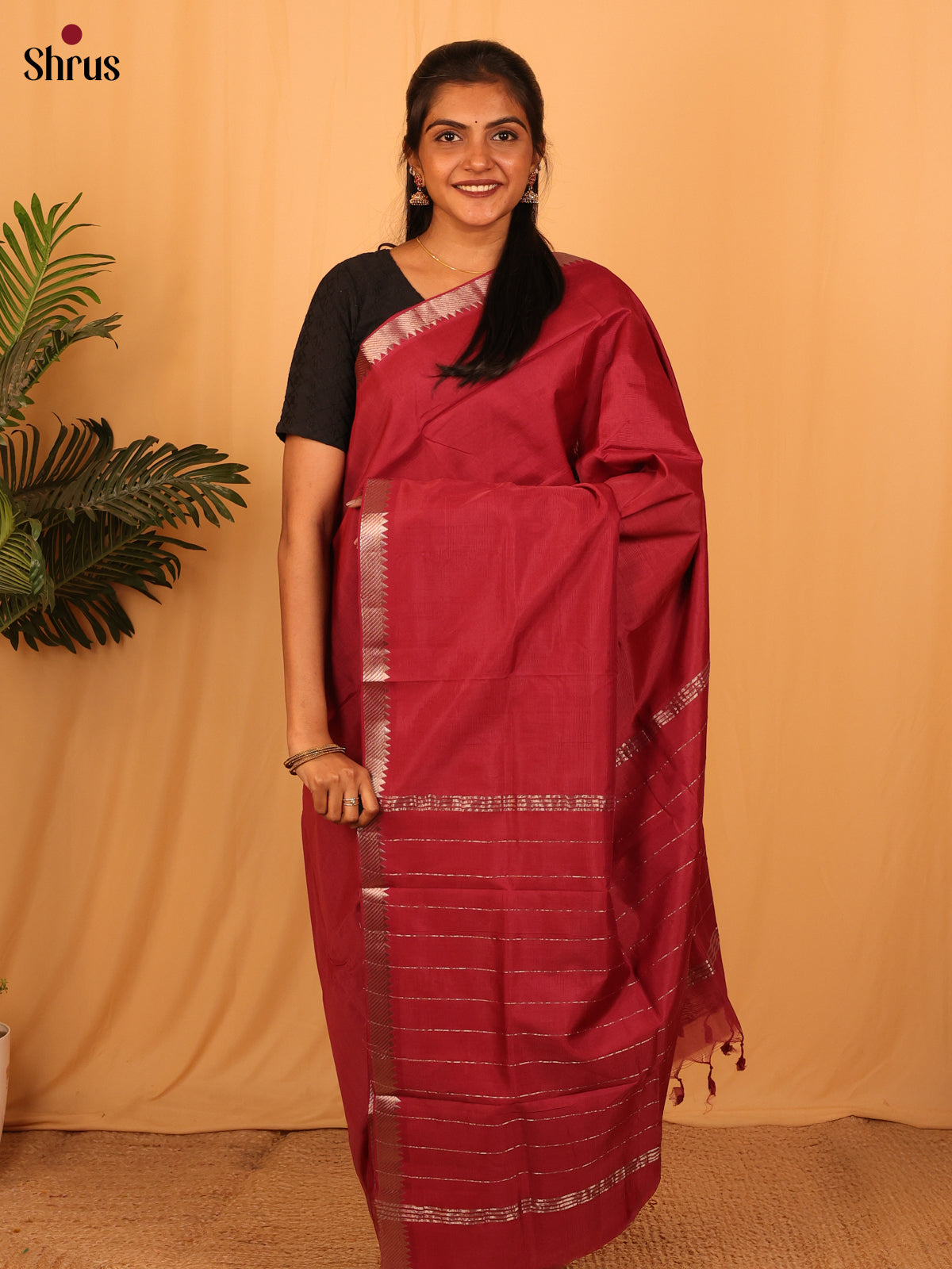 Maroon(Single Tone) - Mangalagiri silkcotton Saree - Shop on Shrus.com