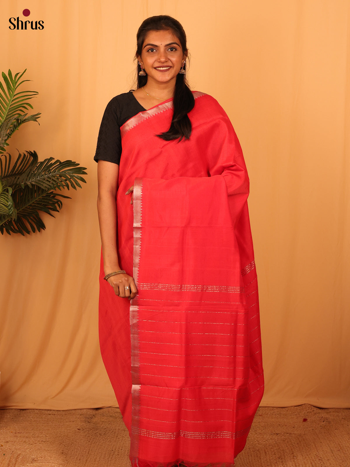 Red(single Tone) - Mangalagiri silkcotton Saree - Shop on Shrus.com