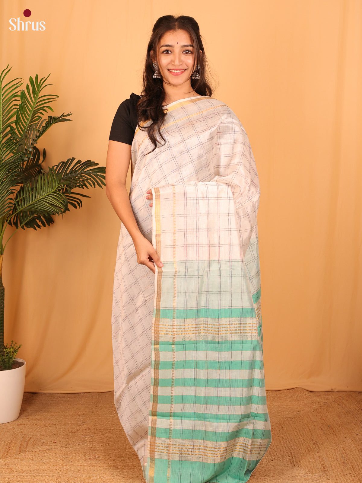 Cream & Green - Mangalagiri silkcotton Saree - Shop on Shrus.com