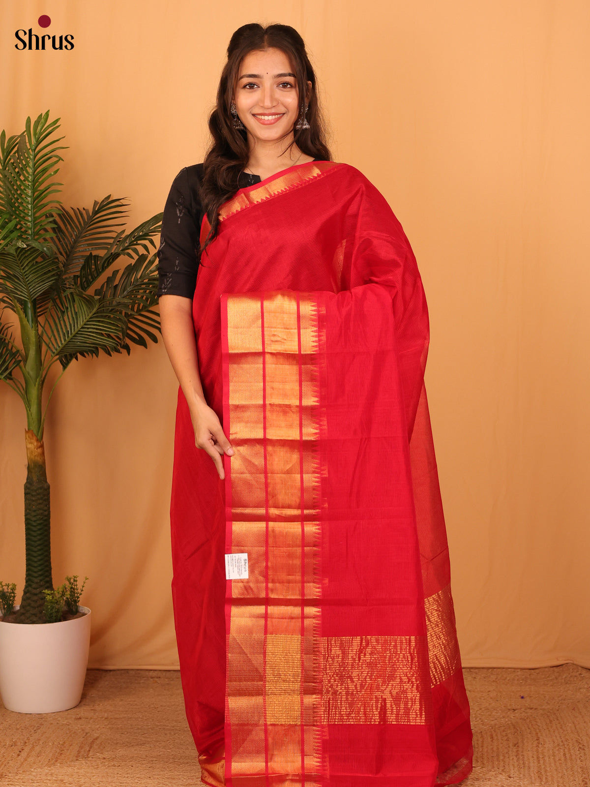 Red(Single Tone) - Mangalagiri silkcotton Saree - Shop on Shrus.com