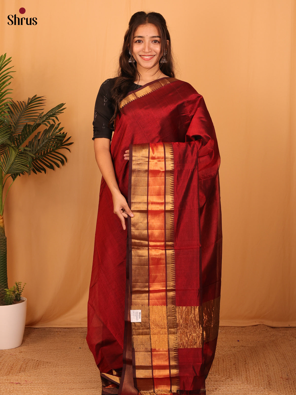 Maroon(single Tone) - Mangalagiri silkcotton Saree - Shop on Shrus.com