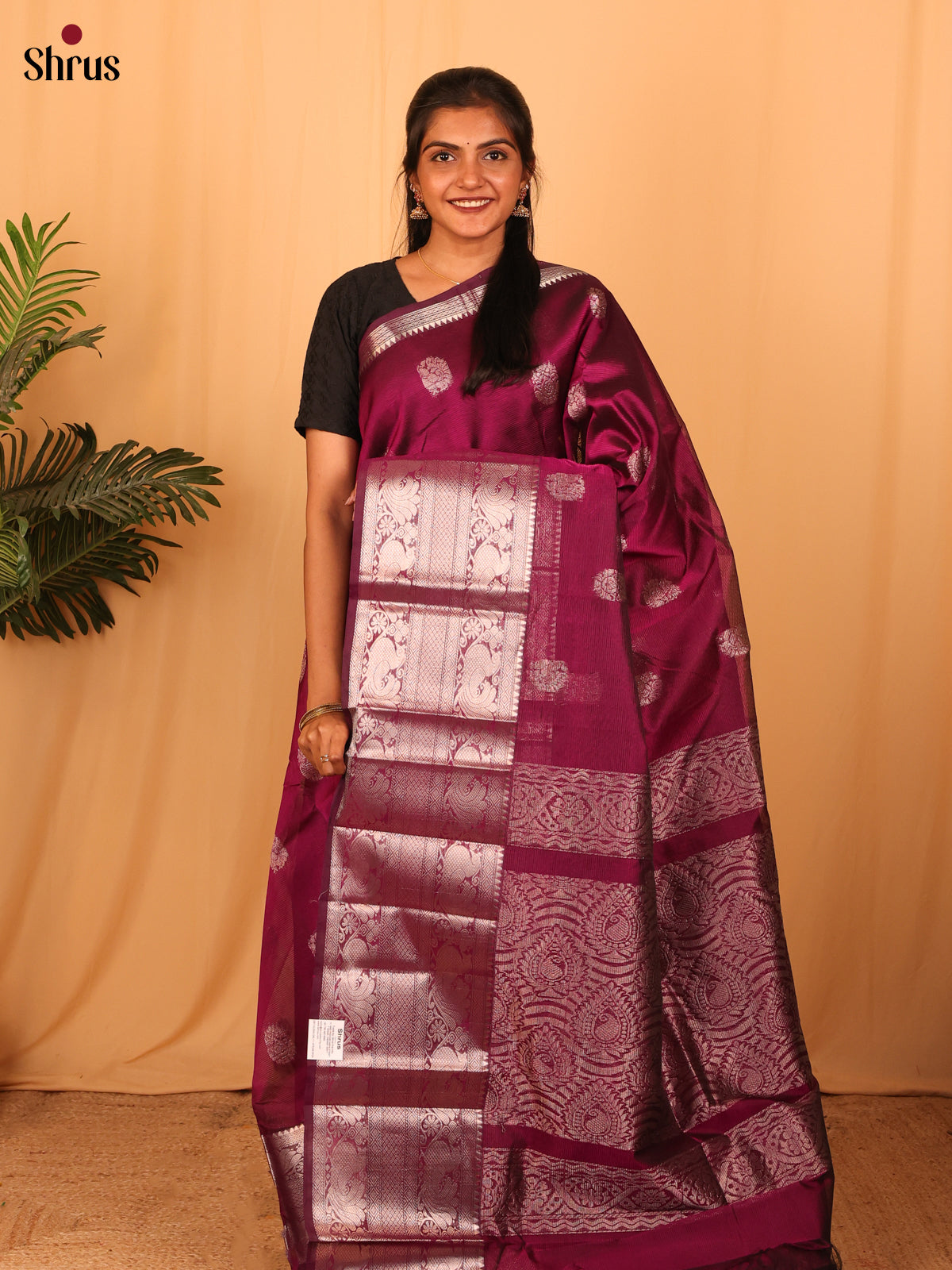 Maroon(Single Tone) - Mangalagiri silkcotton Saree with Silver Zari Border - Shop on Shrus.com