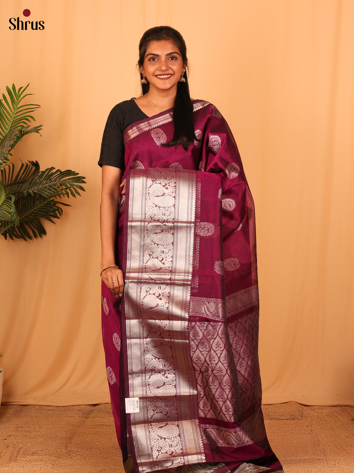 Wine(Single Tone)- Mangalagiri silkcotton Saree with Silver Zari Border - Shop on Shrus.com