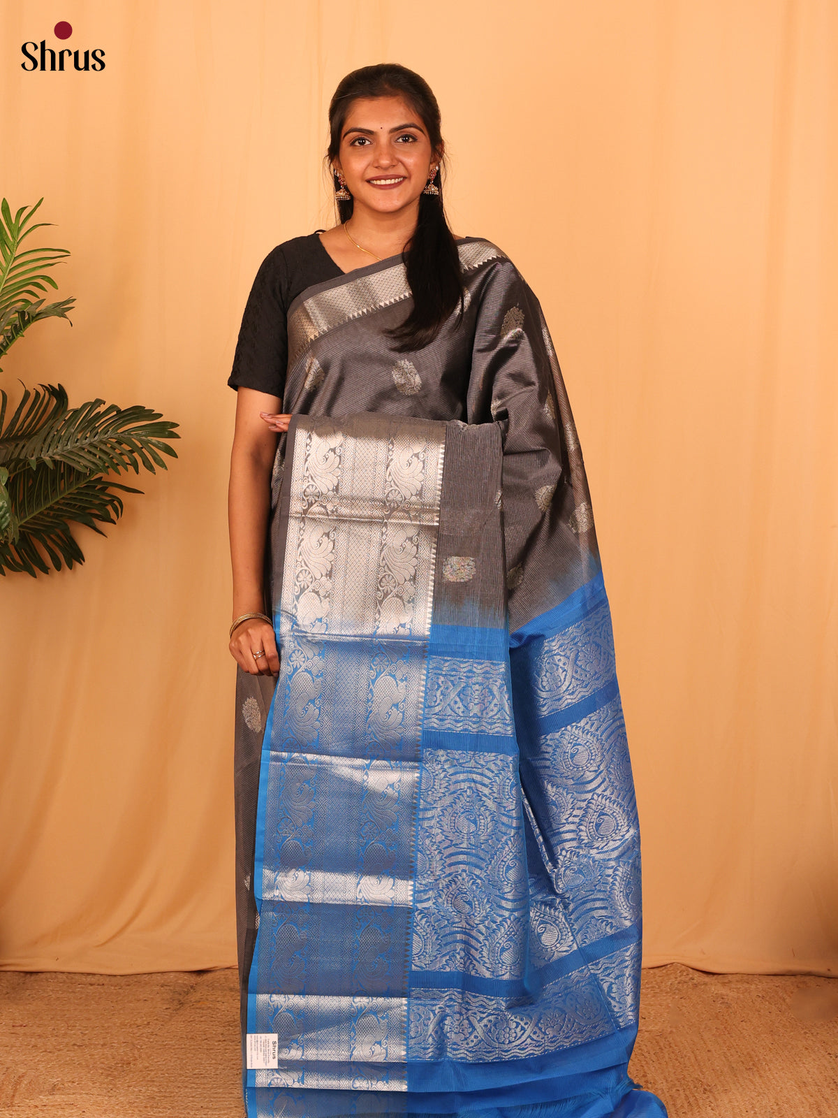 Artisanal Grey & Blue Mangalagiri silk cotton Saree With Silver Zari Woven Border