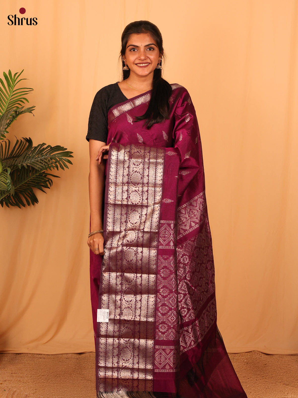 Maroon(single Tone) - Mangalagiri silkcotton Saree - Shop on Shrus.com