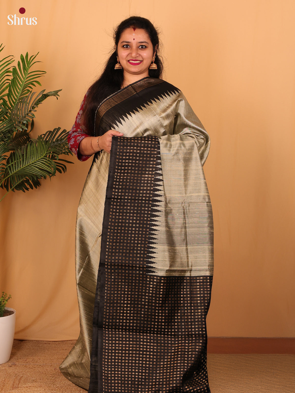 Grey & Black - Raw Silk Saree - Shop on Shrus.com