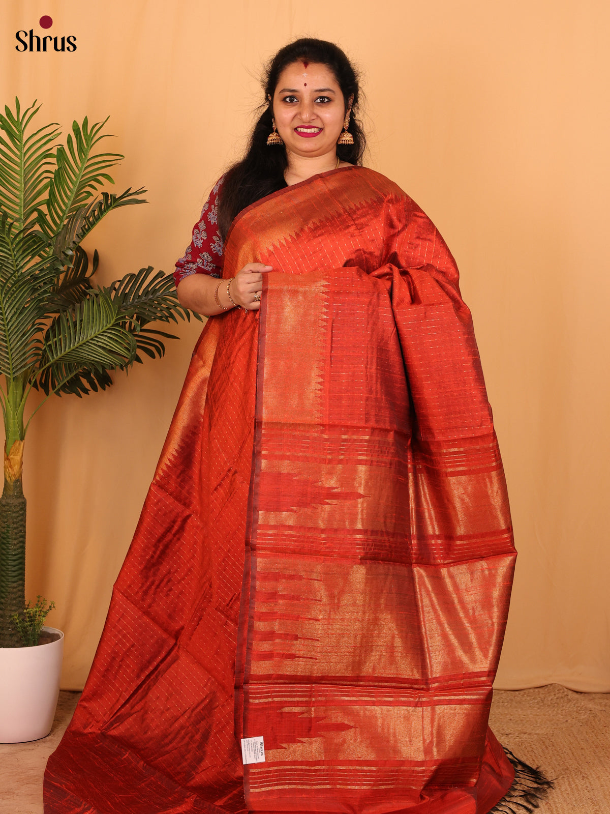 Orange(Single Tone)- Raw Silk Saree - Shop on Shrus.com