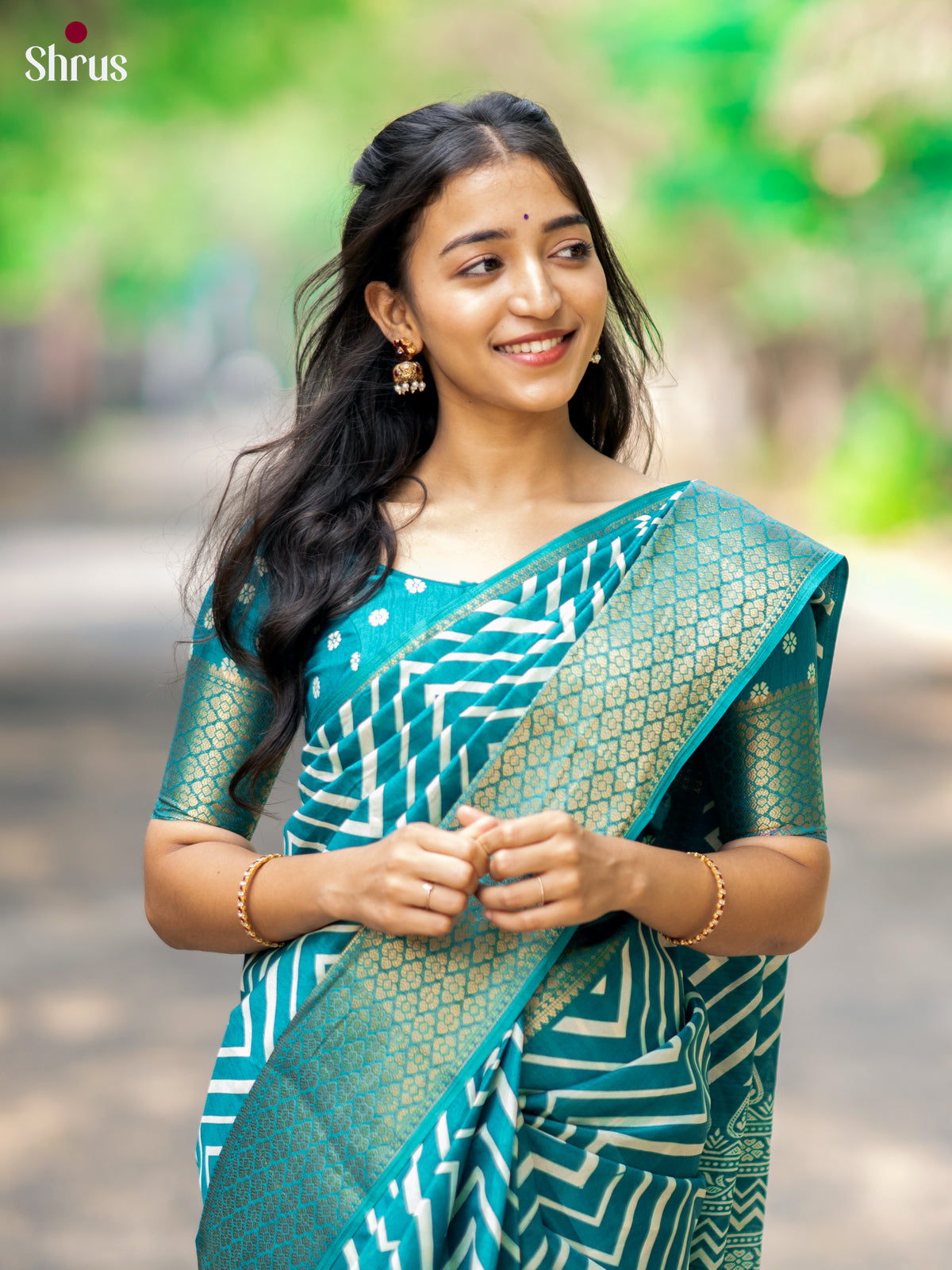 Teal Green - Semi Crepe Saree - Shop on Shrus.com