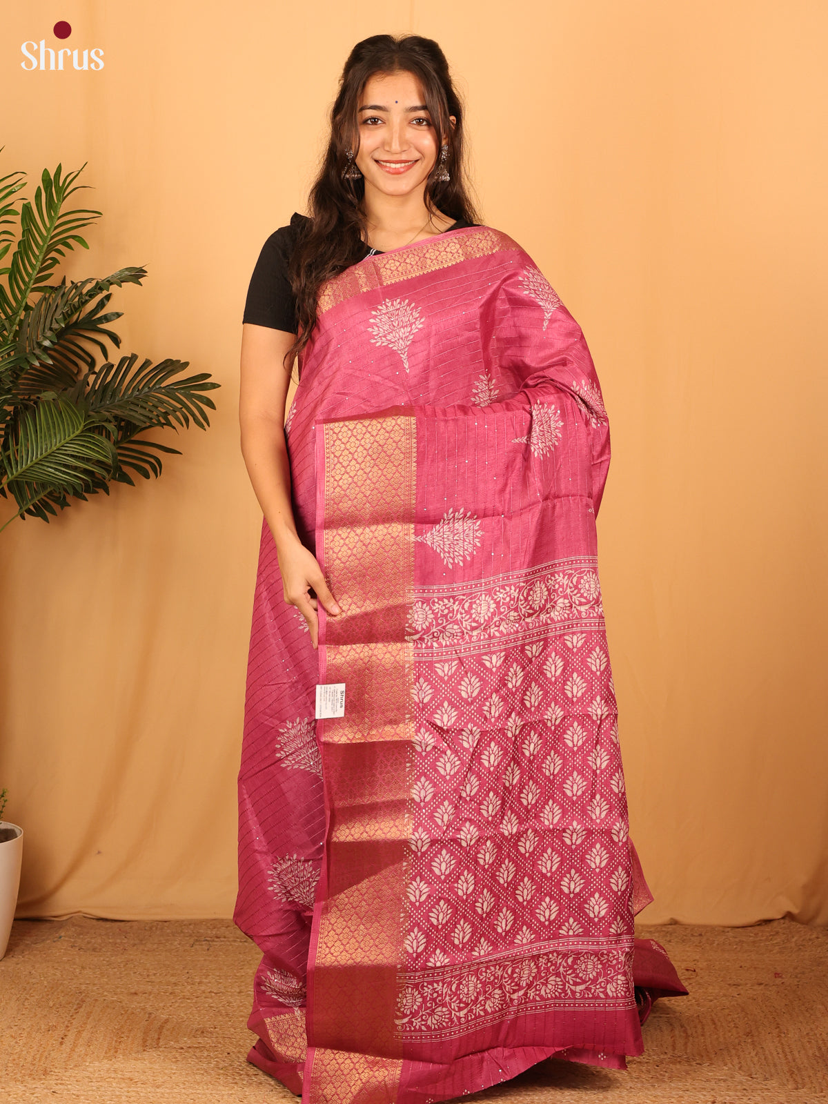 Pink - Semi Crepe Saree - Shop on Shrus.com