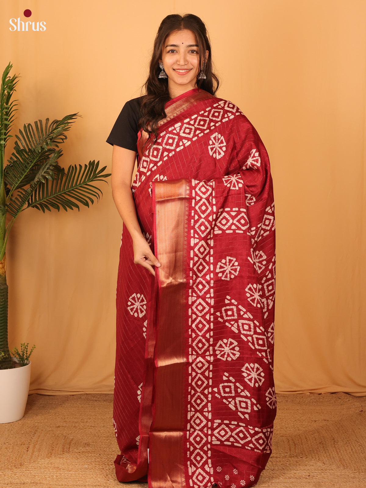 Maroon- Semi Crepe Saree - Shop on Shrus.com