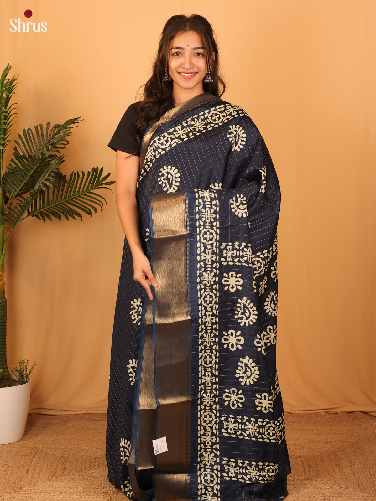 Dark Blue - Semi Crepe Saree - Shop on Shrus.com