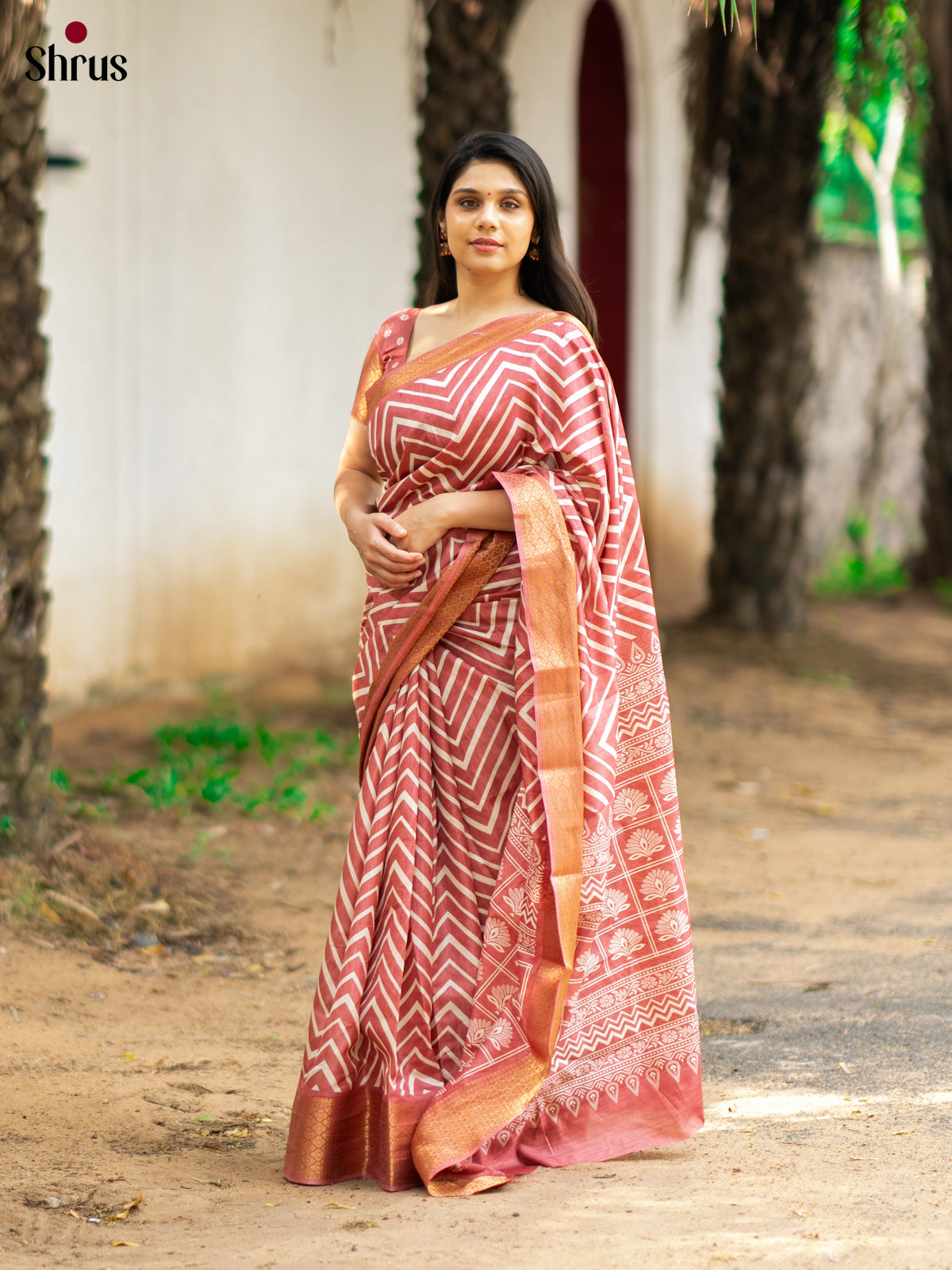 Peach- Semi Crepe Saree - Shop on Shrus.com