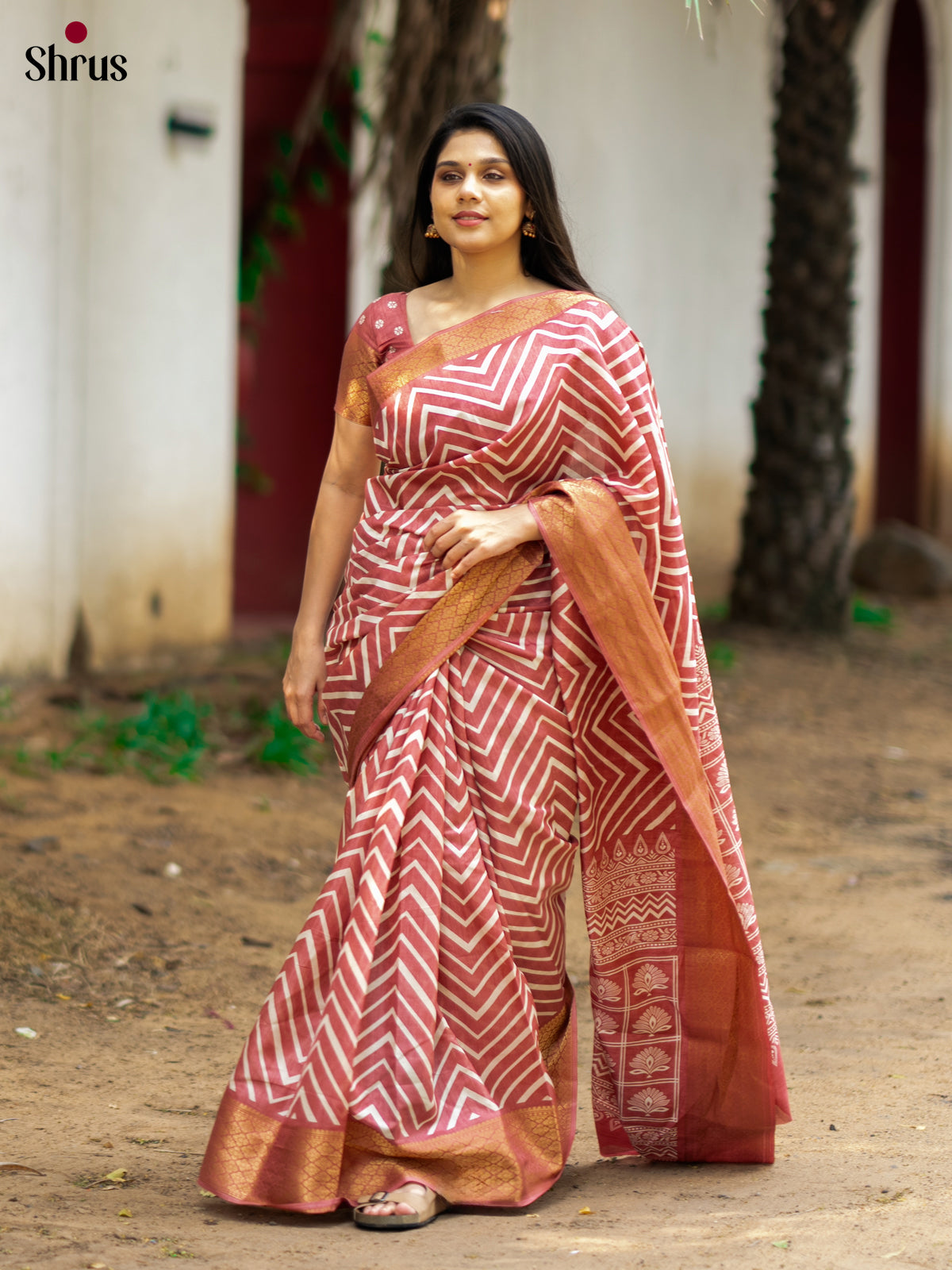 Peach- Semi Crepe Saree - Shop on Shrus.com