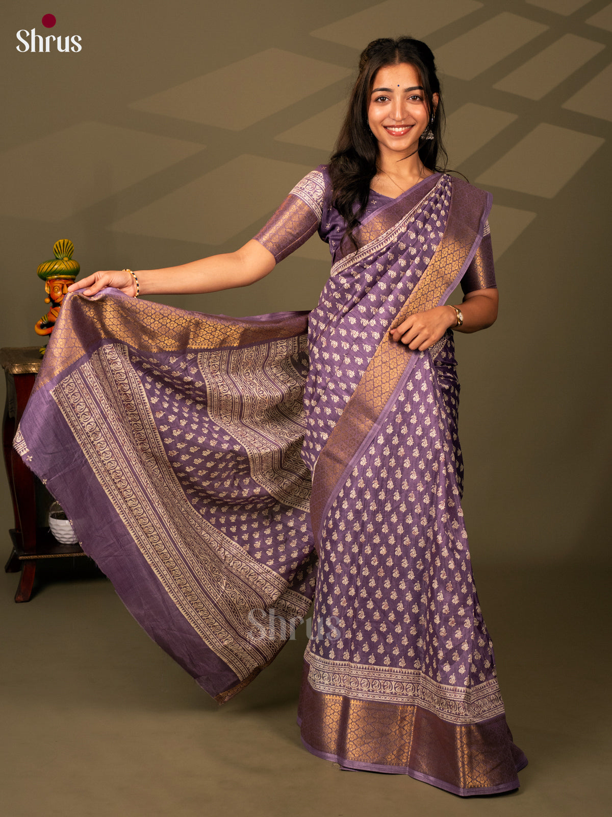 Lavender - Semi Crepe Saree - Shop on Shrus.com