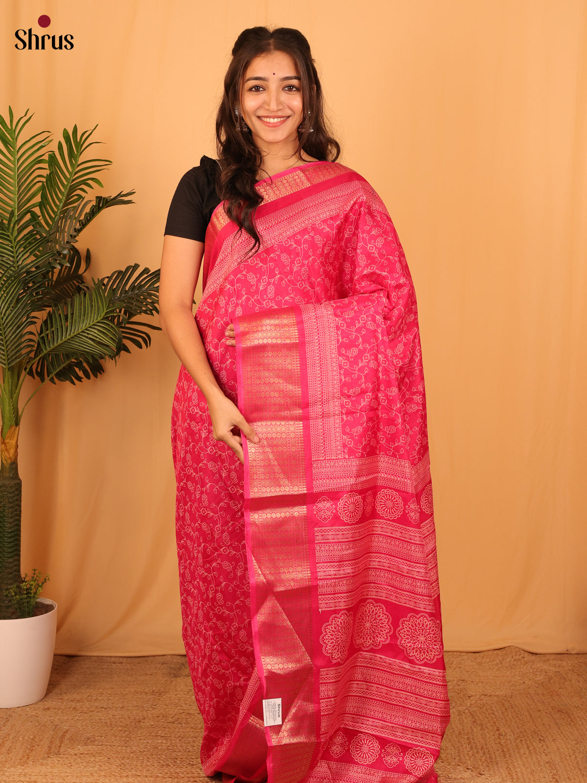 Pink- Semi Crepe Saree - Shop on Shrus.com