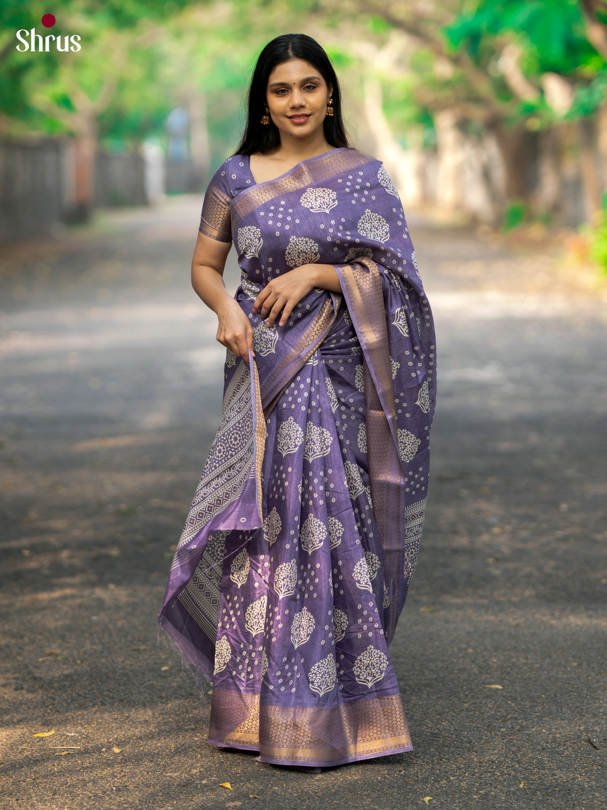 Lavender - Semi Crepe Saree - Shop on Shrus.com