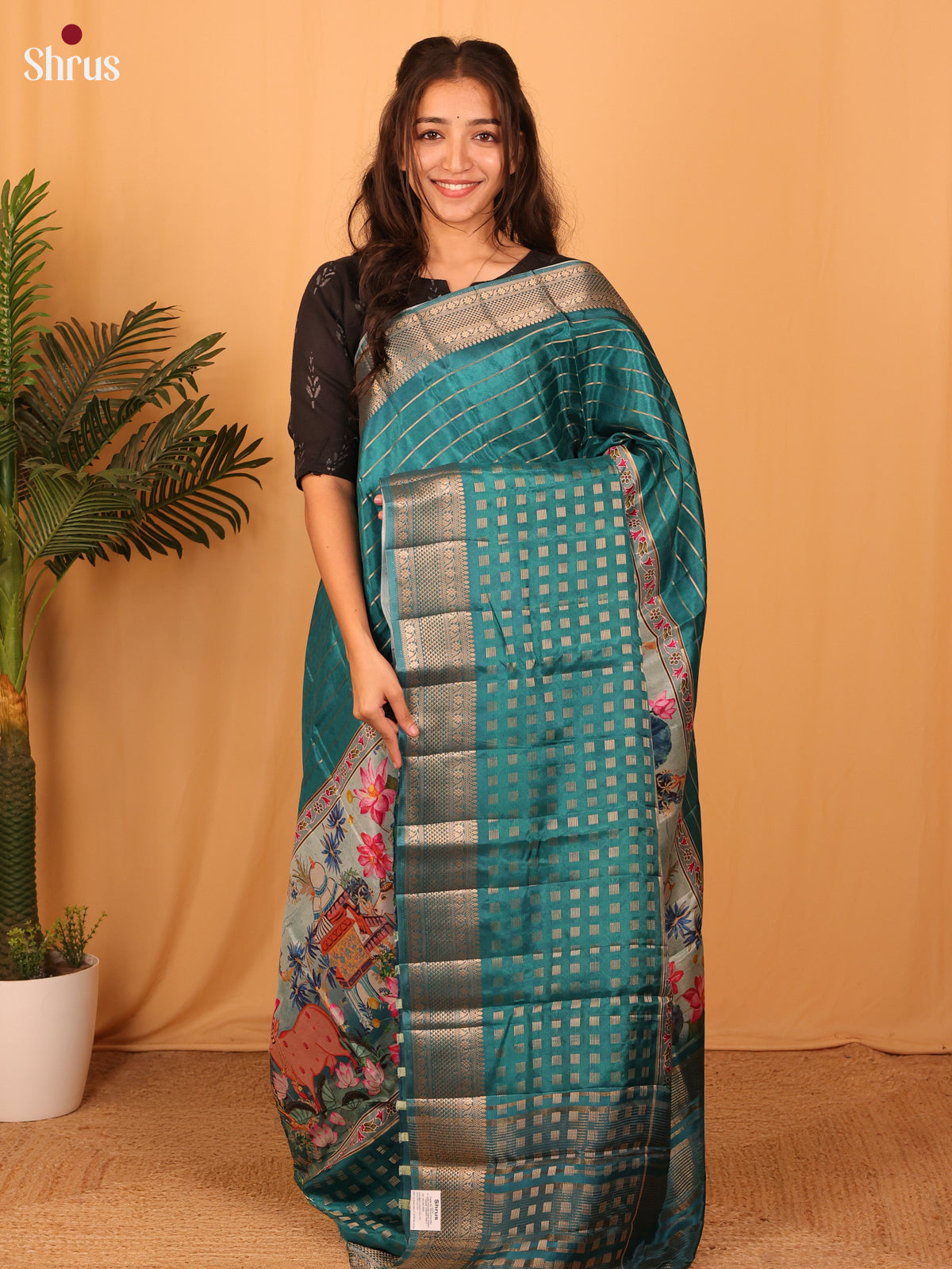DAS08002 - Printed Tussar Saree - Shop on Shrus.com