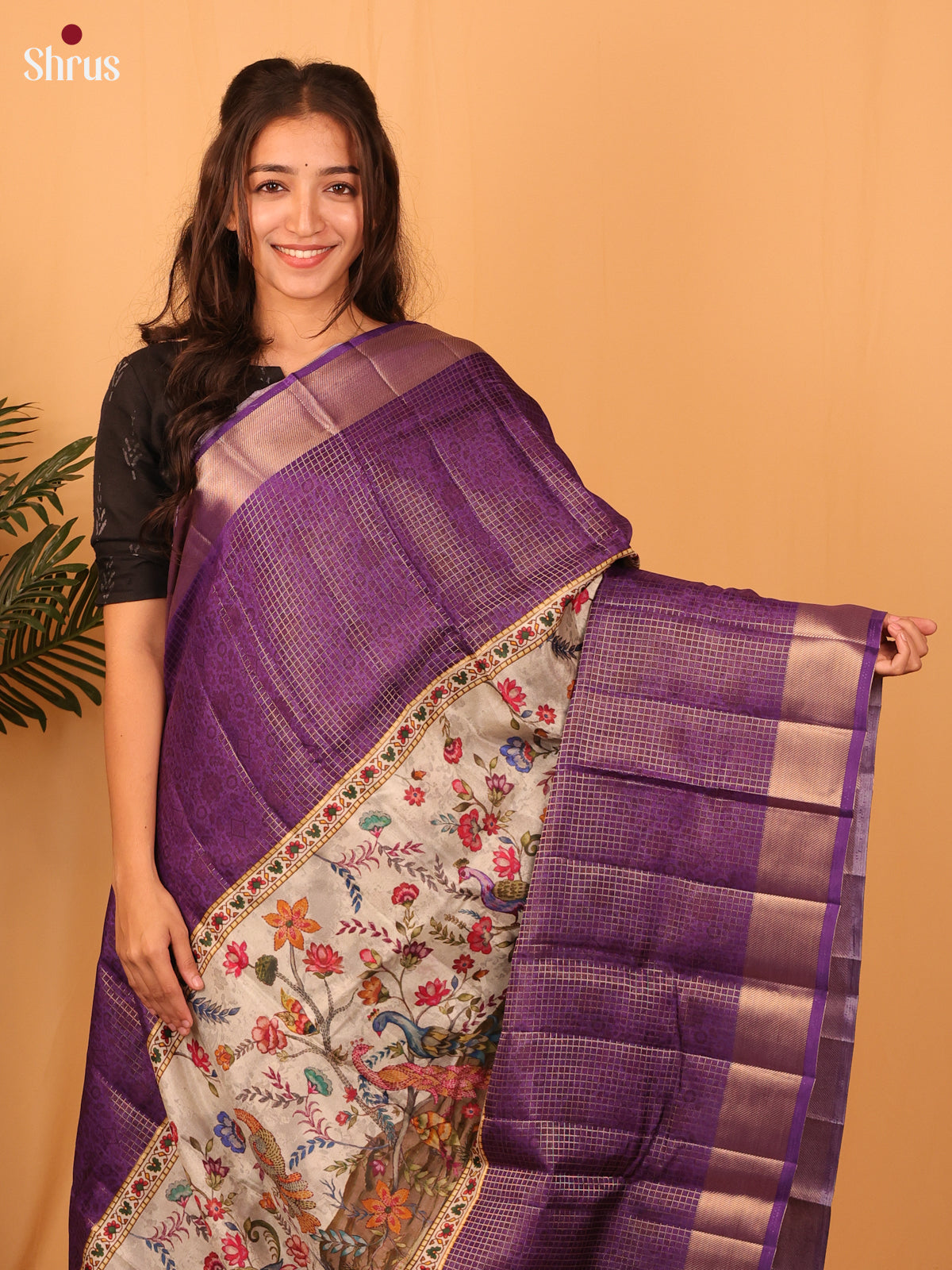 DAS08003 - Printed Tussar Saree - Shop on Shrus.com