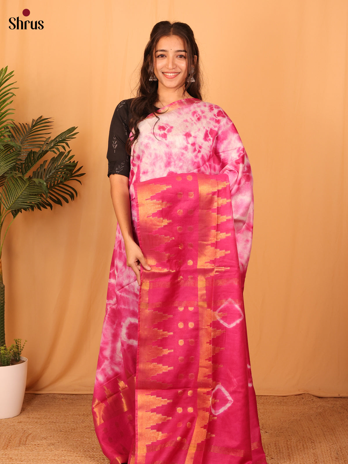 Cream & Pink - Shibori Saree - Shop on Shrus.com