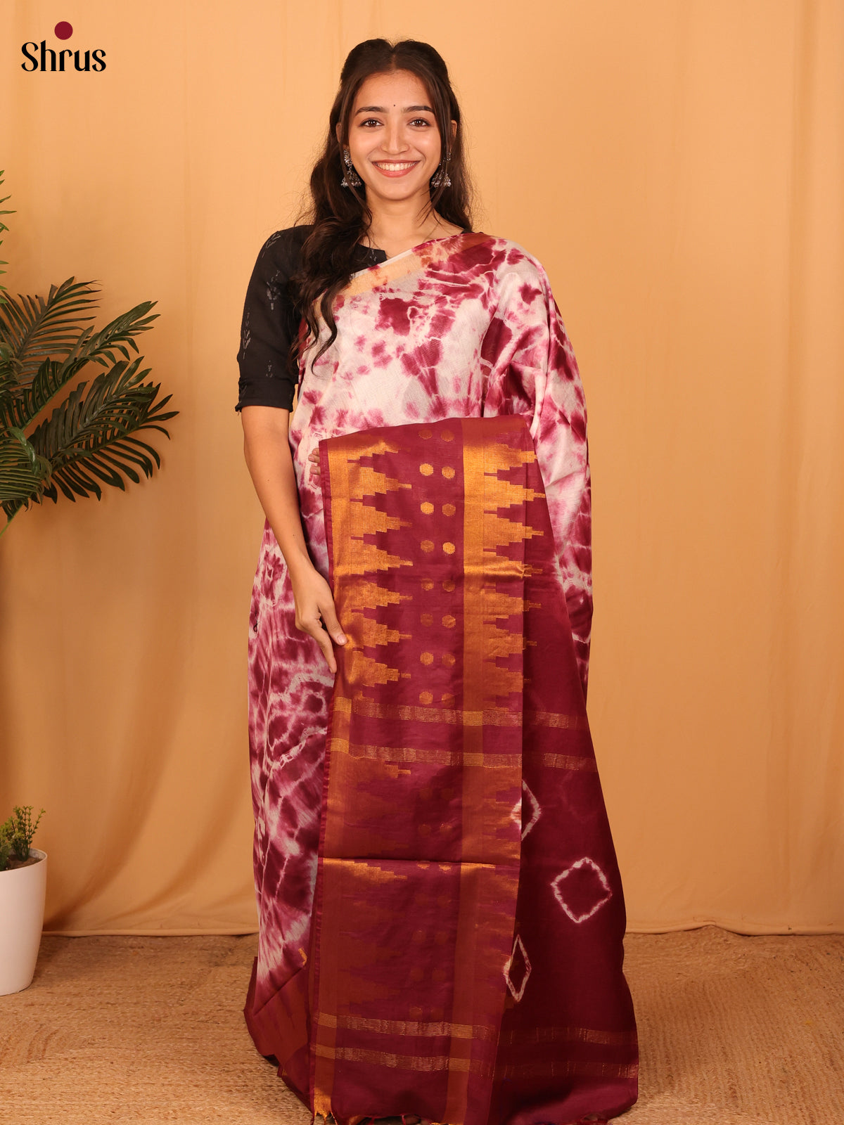 Cream & Maroon - Shibori Saree - Shop on Shrus.com