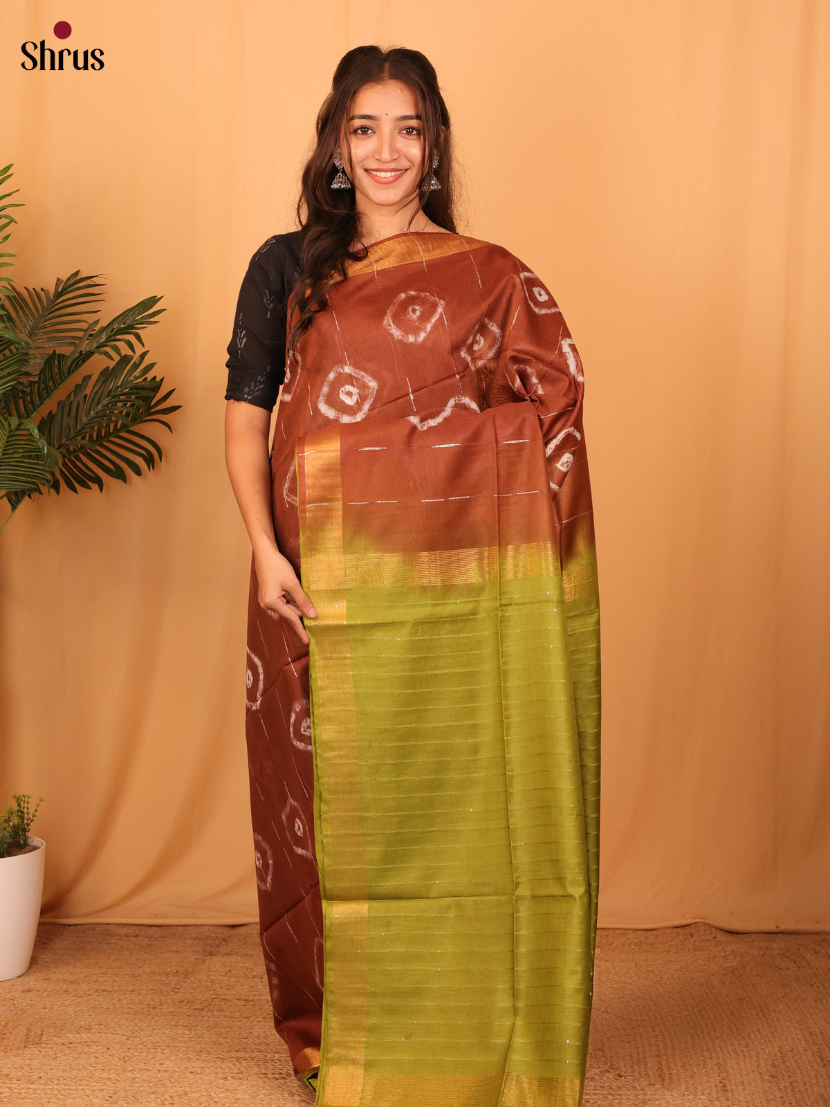 Brown & Green - Shibori Saree - Shop on Shrus.com