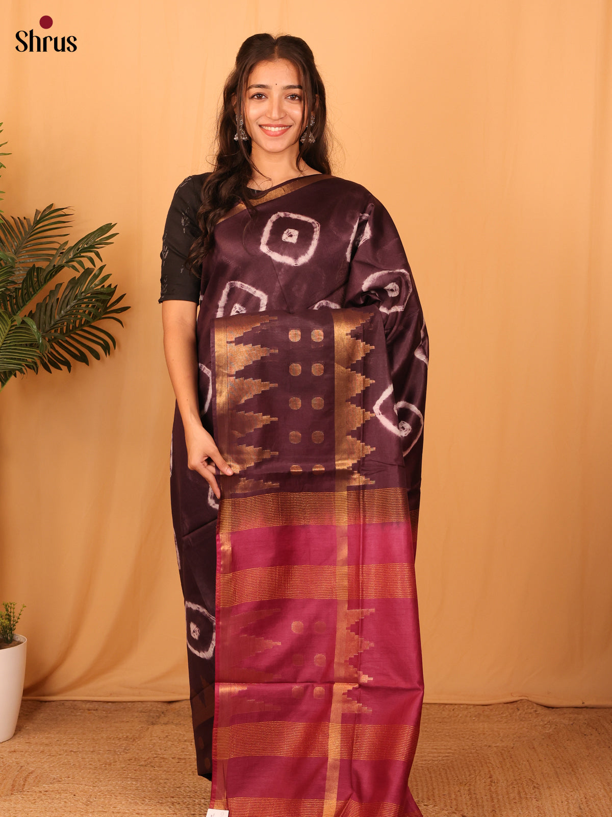 Brown & Maroon - Shibori Saree - Shop on Shrus.com