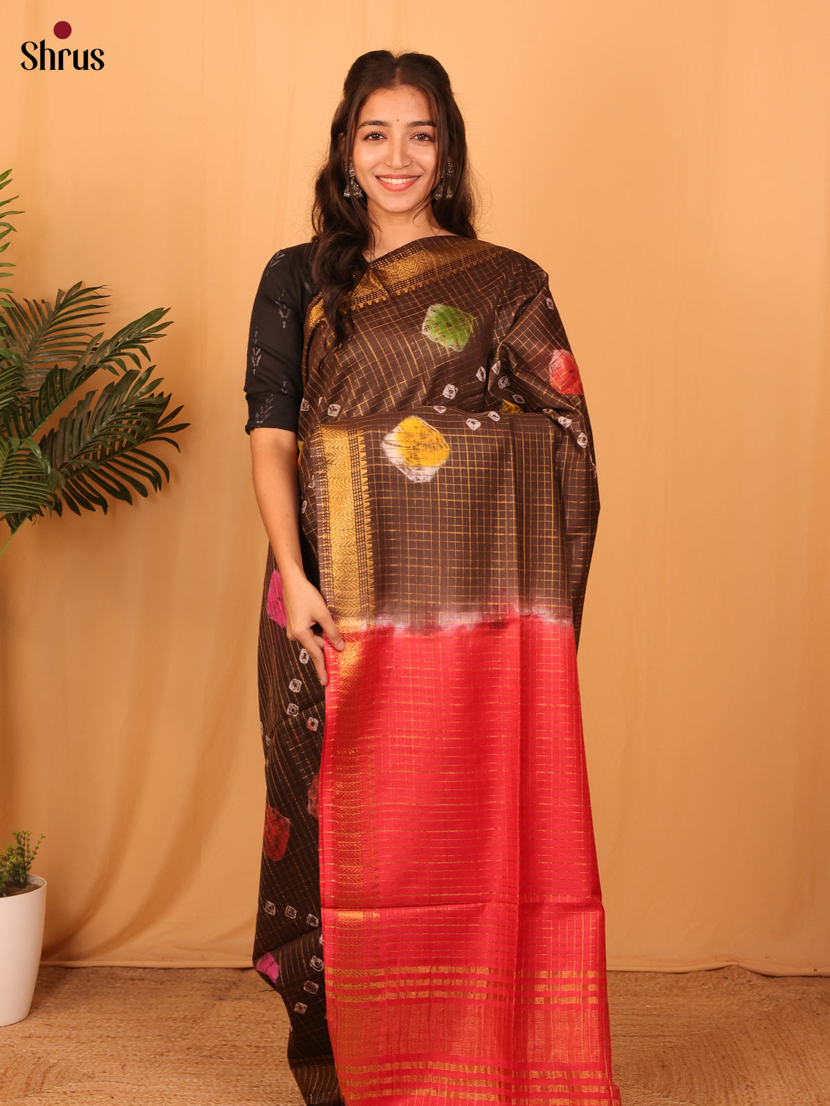 Brown & Red - Shibori Saree - Shop on Shrus.com