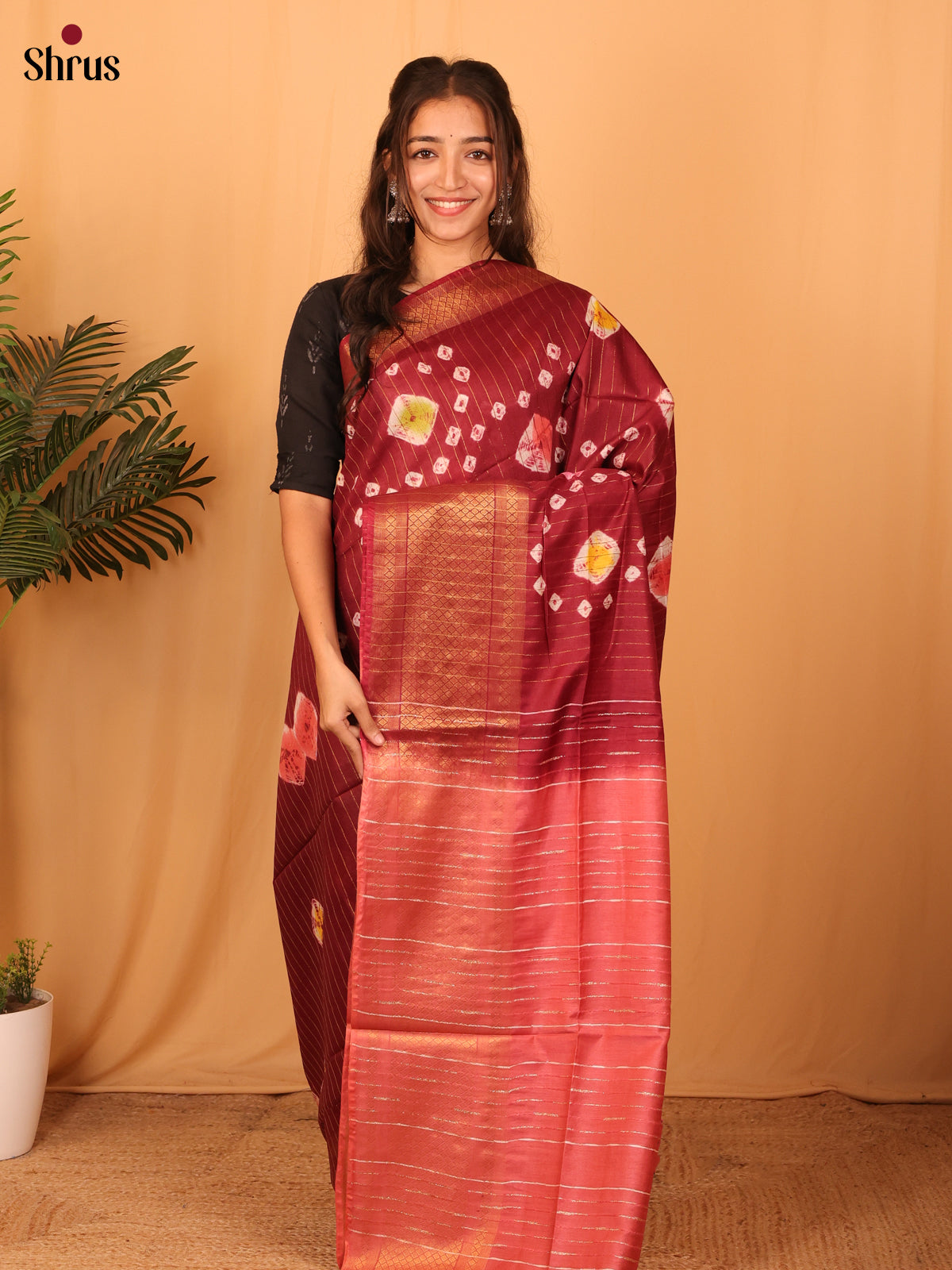 Maroon & Brick - Shibori Saree - Shop on Shrus.com