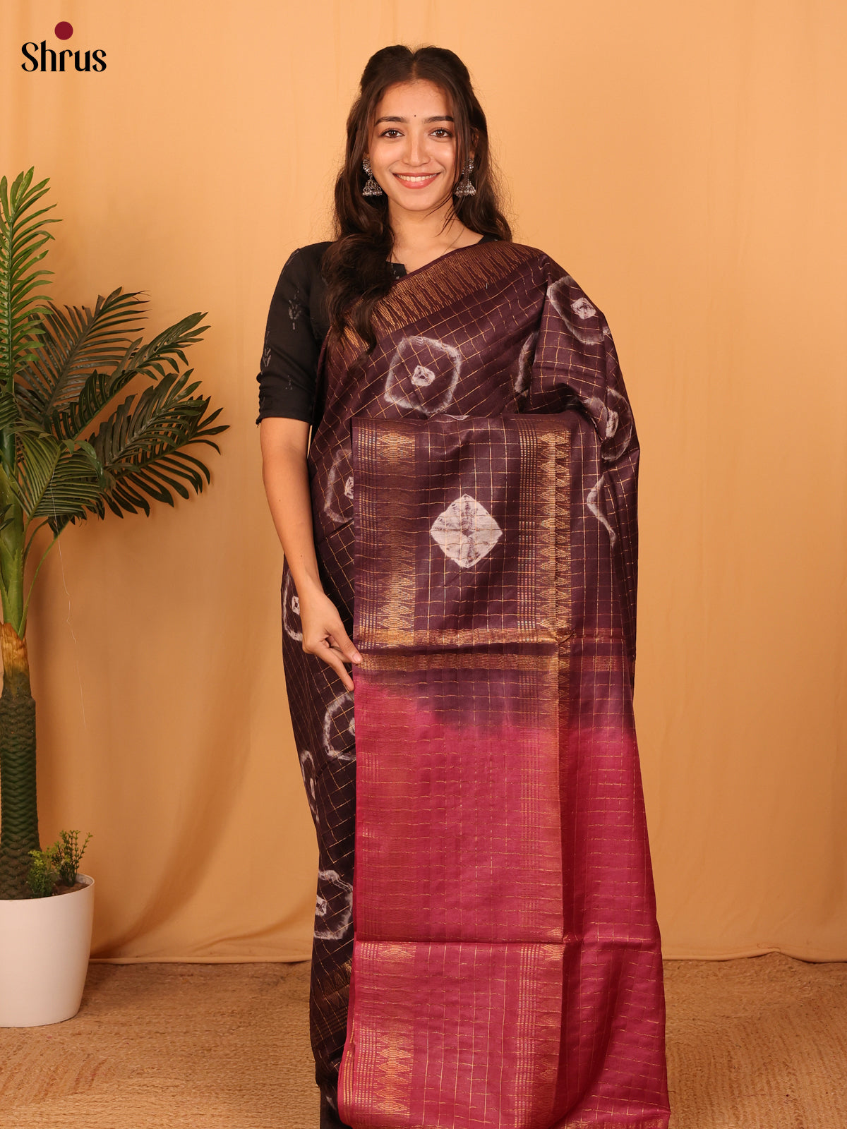 Brown & Maroon - Shibori Saree - Shop on Shrus.com