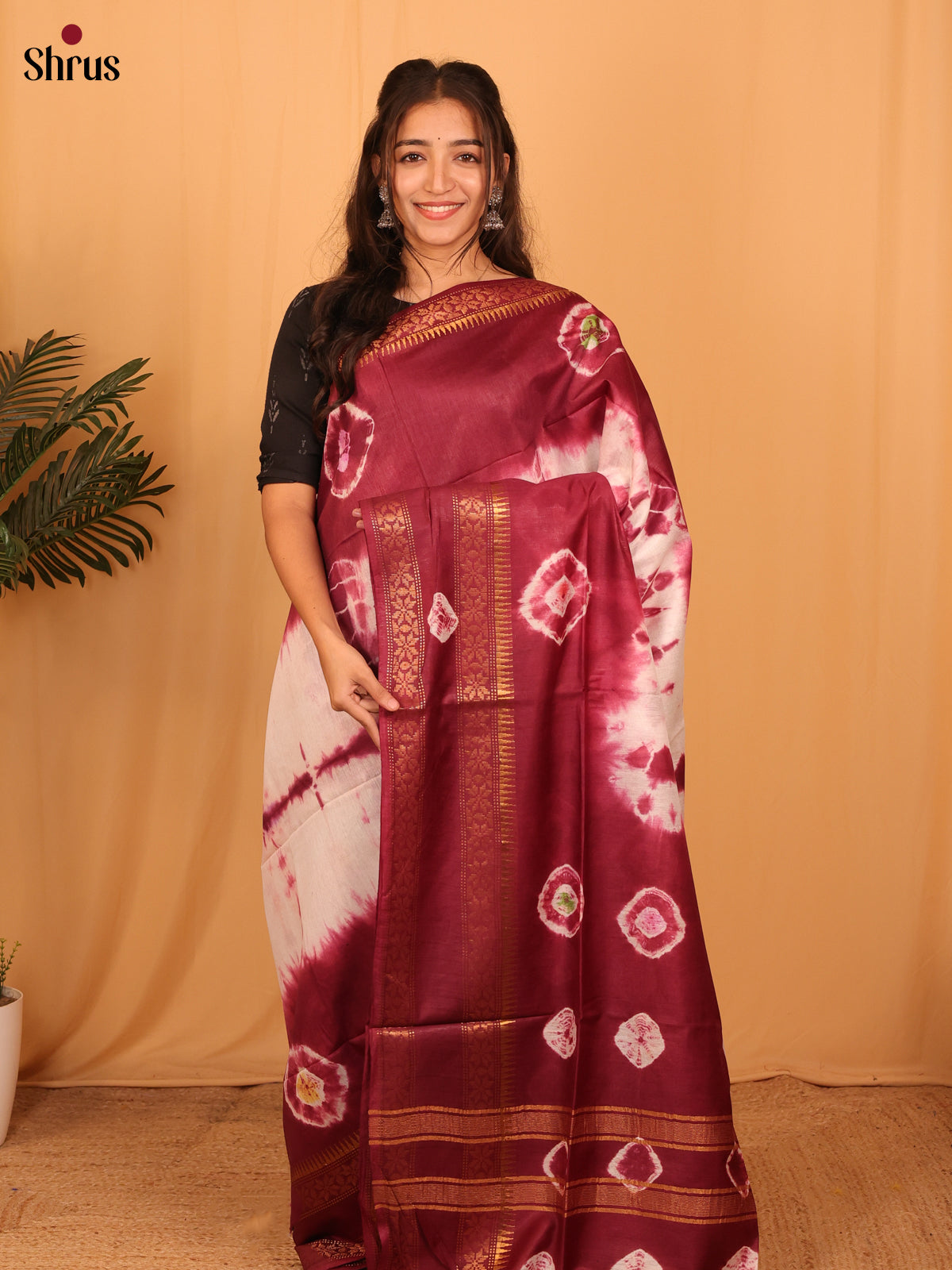 Cream & Maroon - Shibori Saree - Shop on Shrus.com