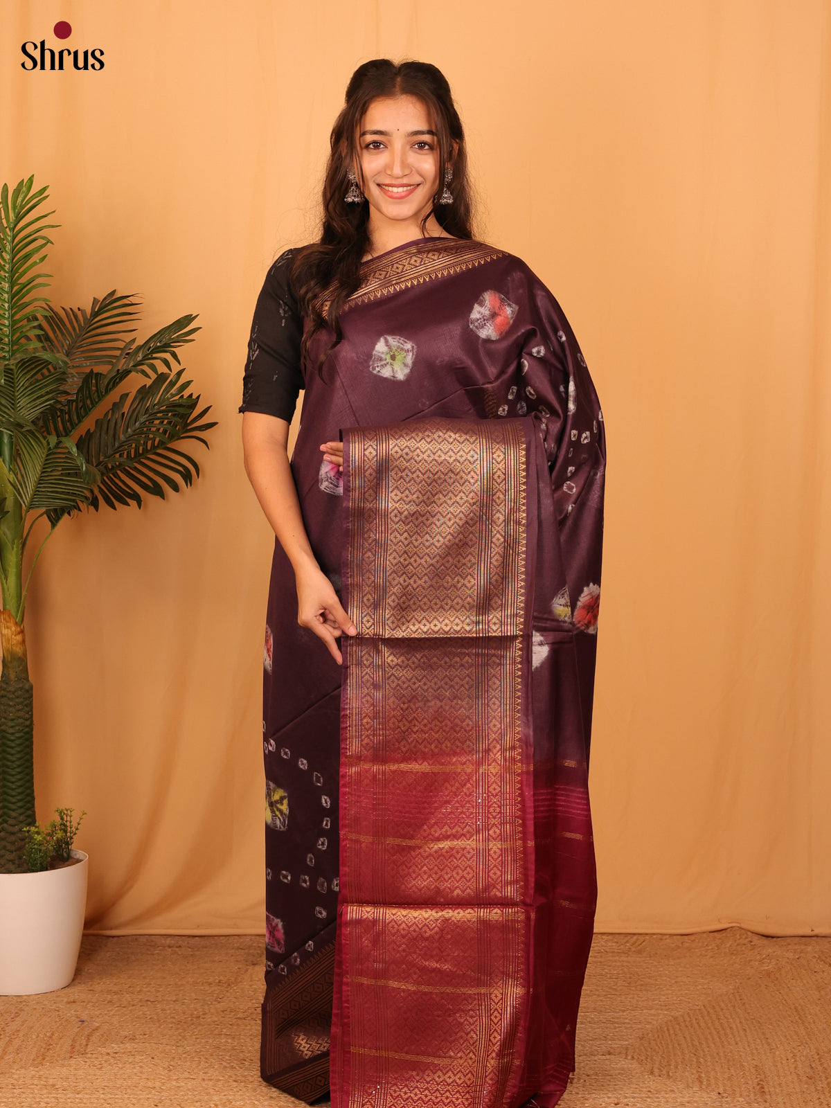 Brown & Maroon- Shibori Saree - Shop on Shrus.com