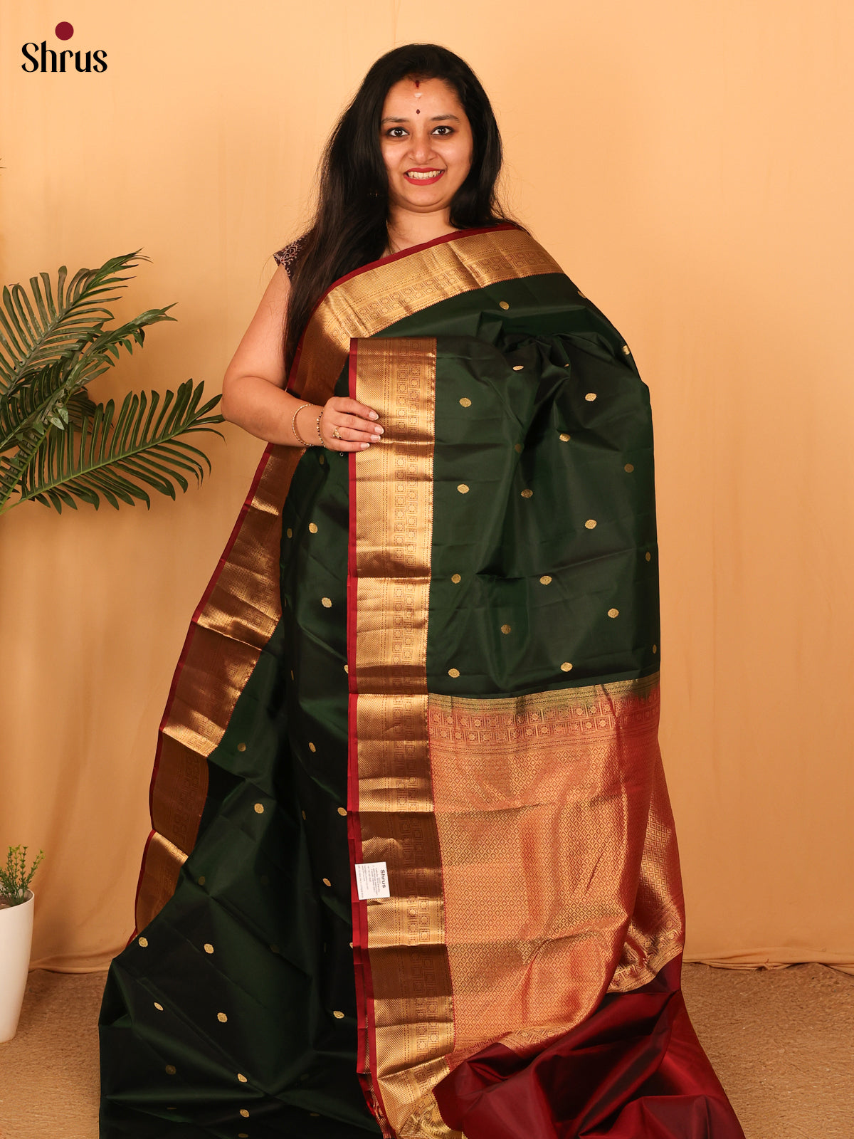 Green & Maroon- Kanchipuram silk Saree - Shop on Shrus.com