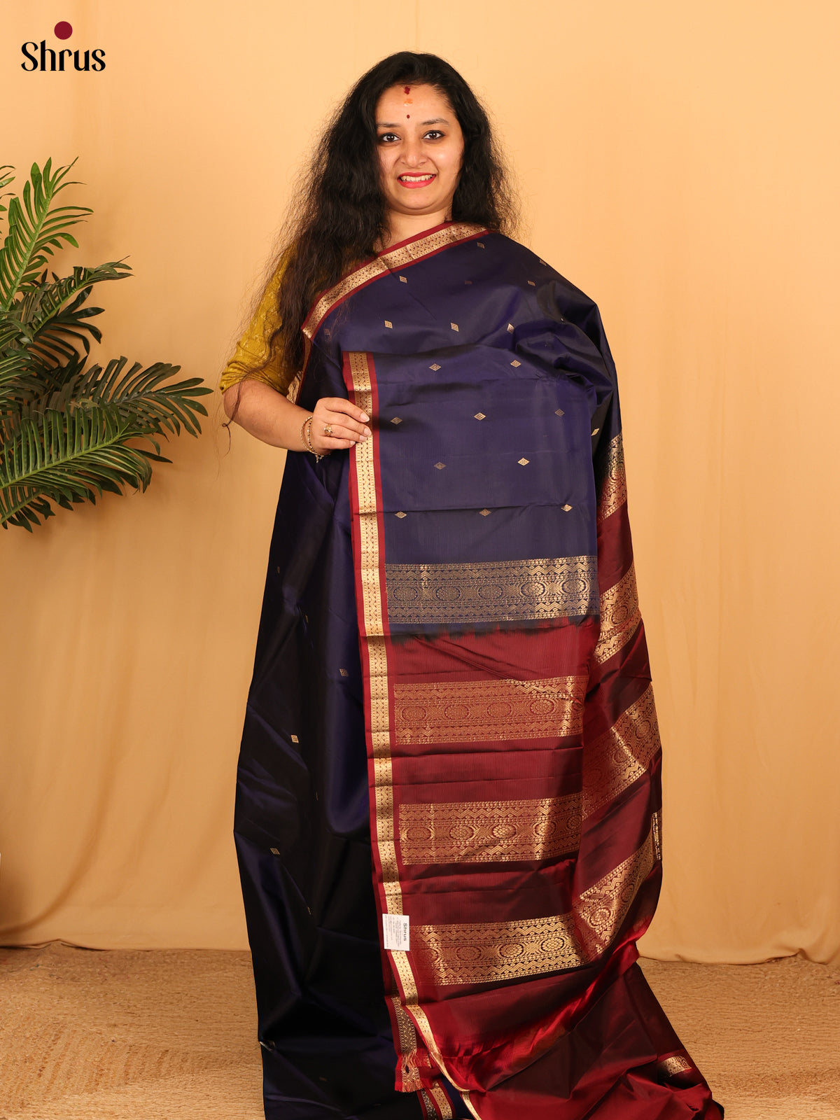 Violet & Maroon- Kanchipuram silk Saree - Shop on Shrus.com