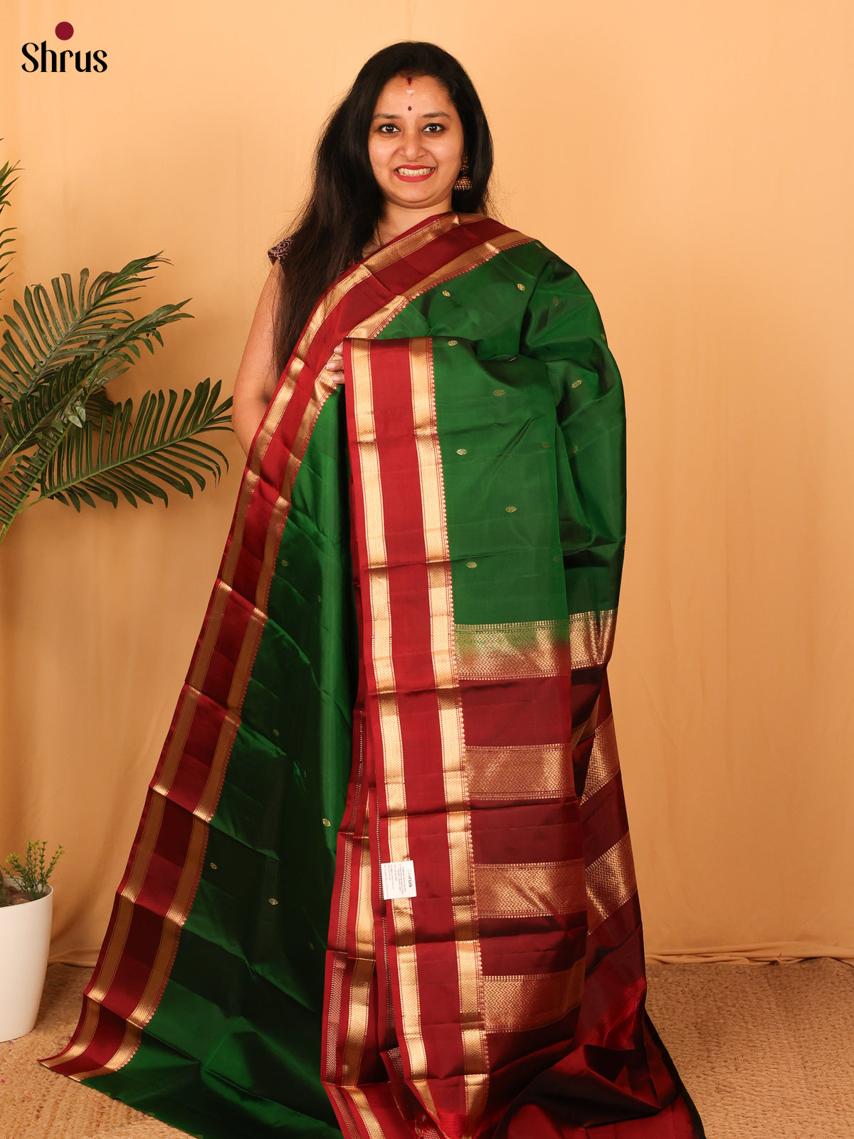 Green & Maroon- Kanchipuram silk Saree - Shop on Shrus.com
